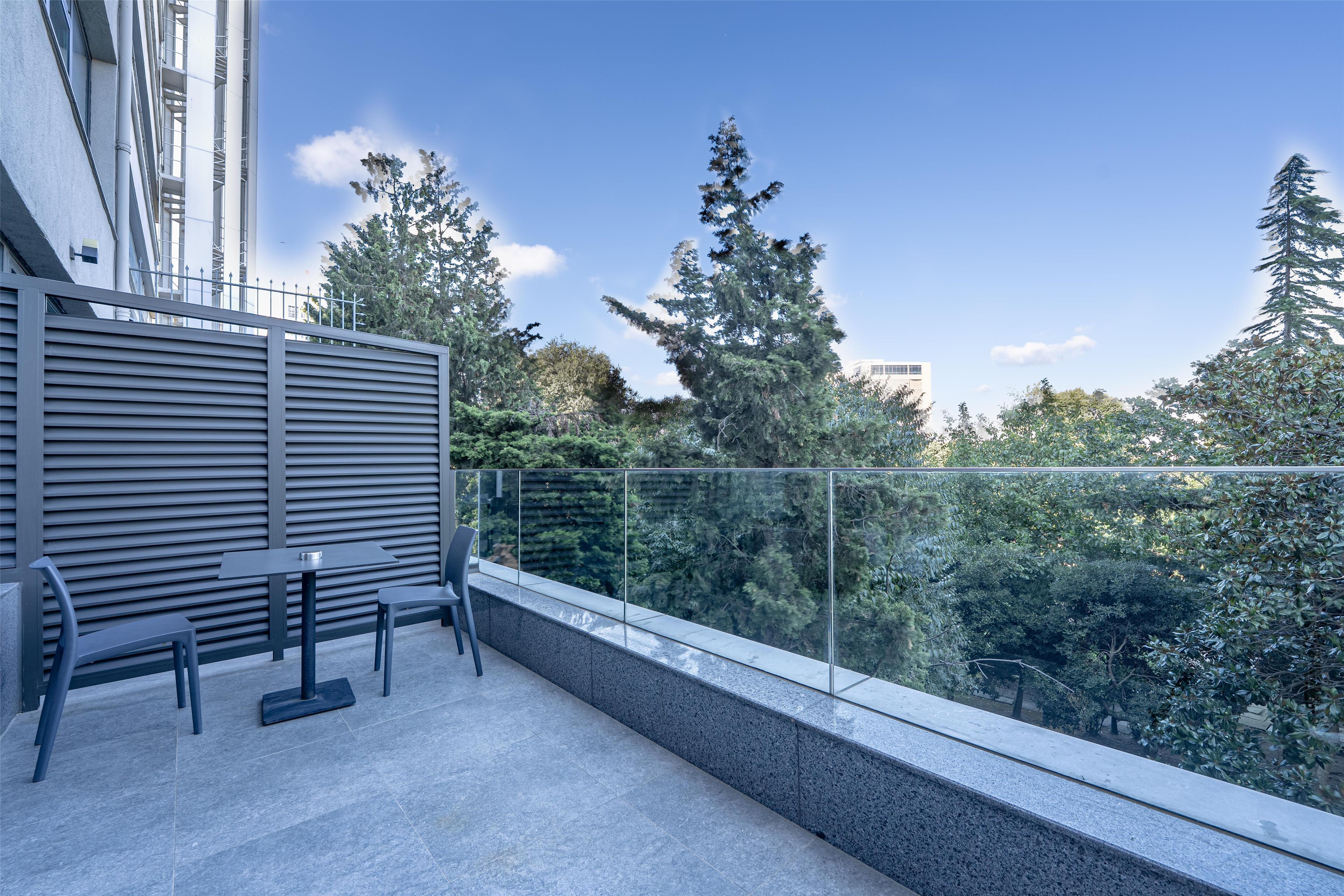 Room Superior with Balcony