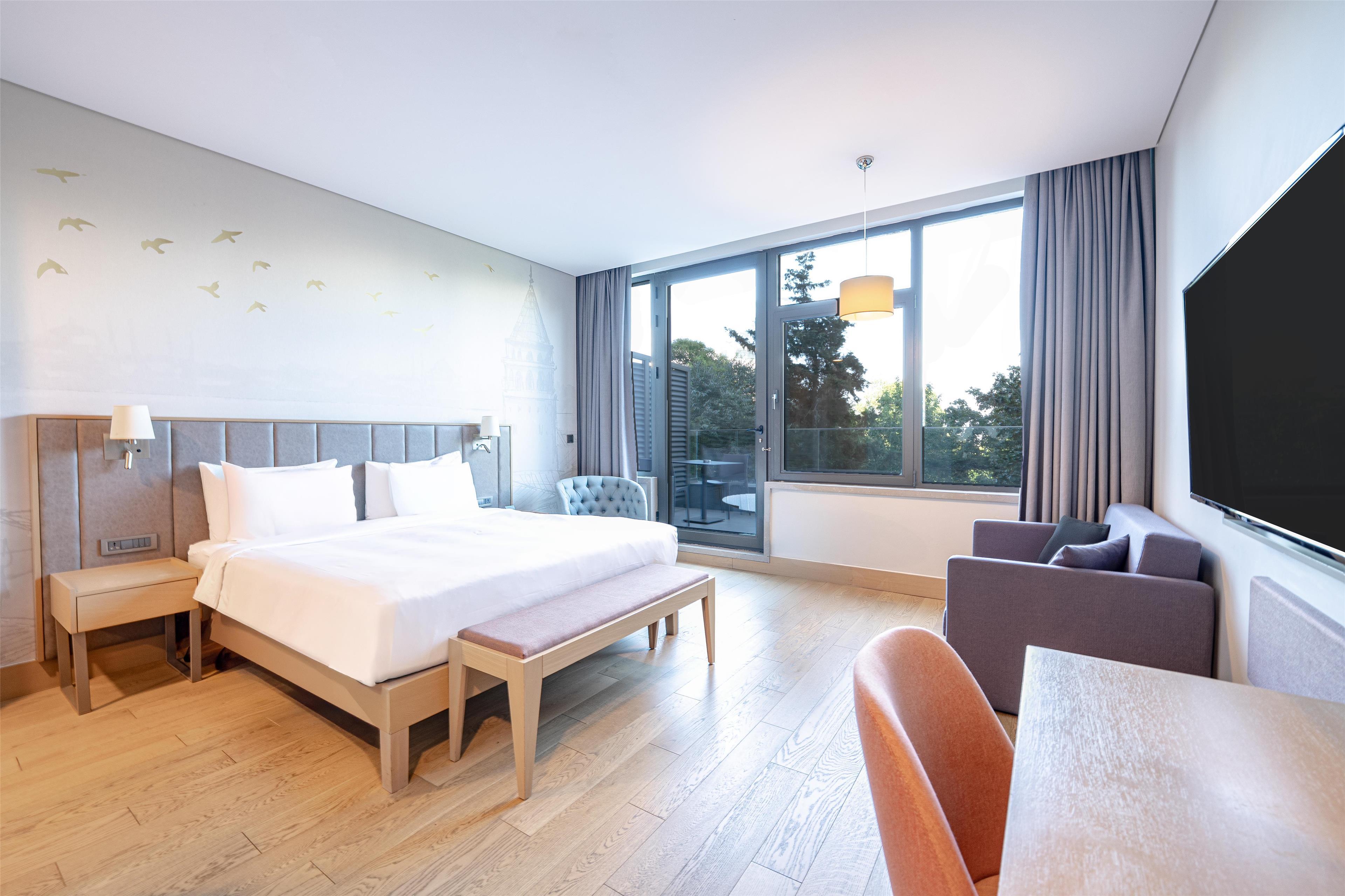 Room Superior with Balcony