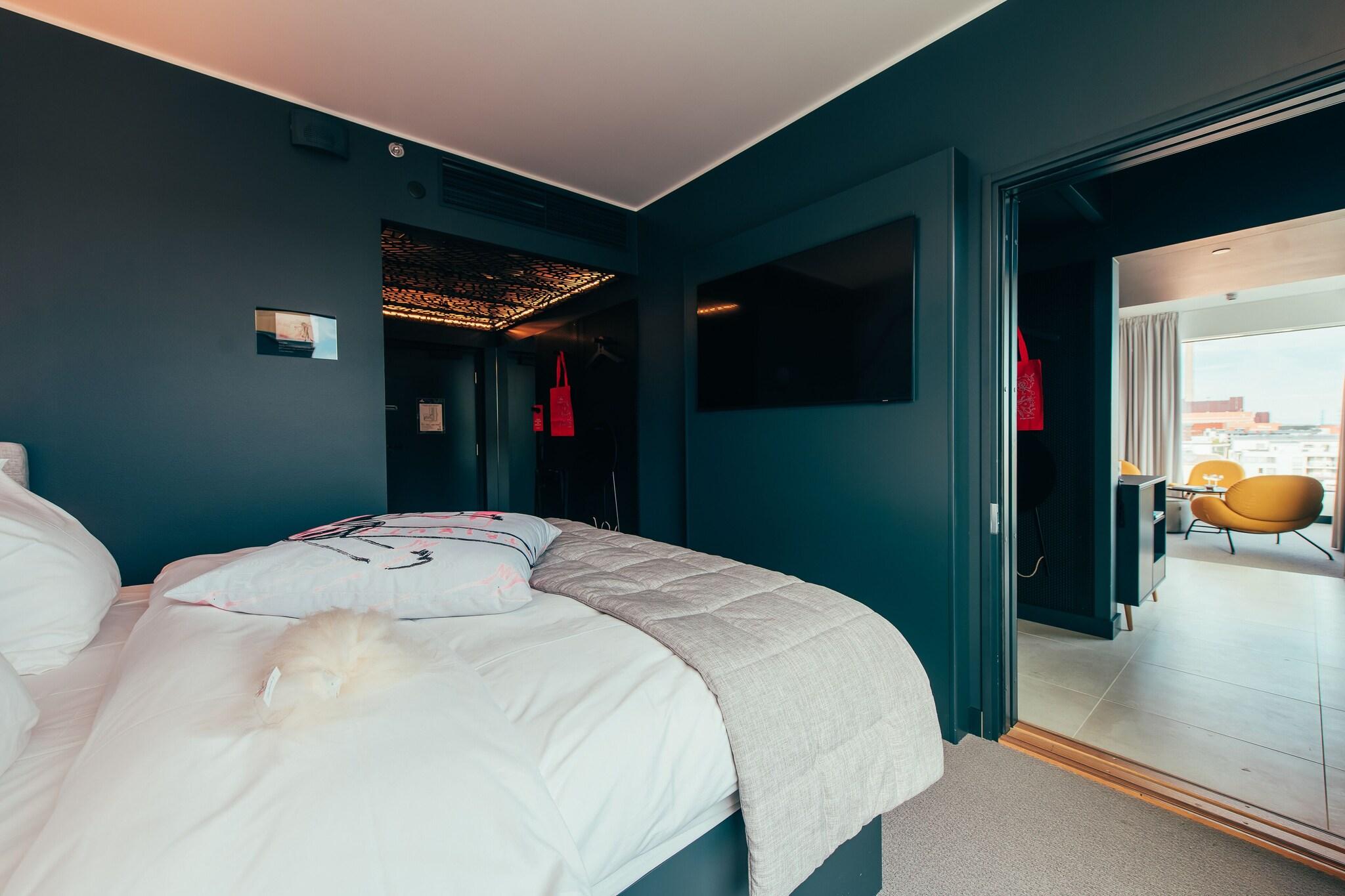 Studio with Double Bed