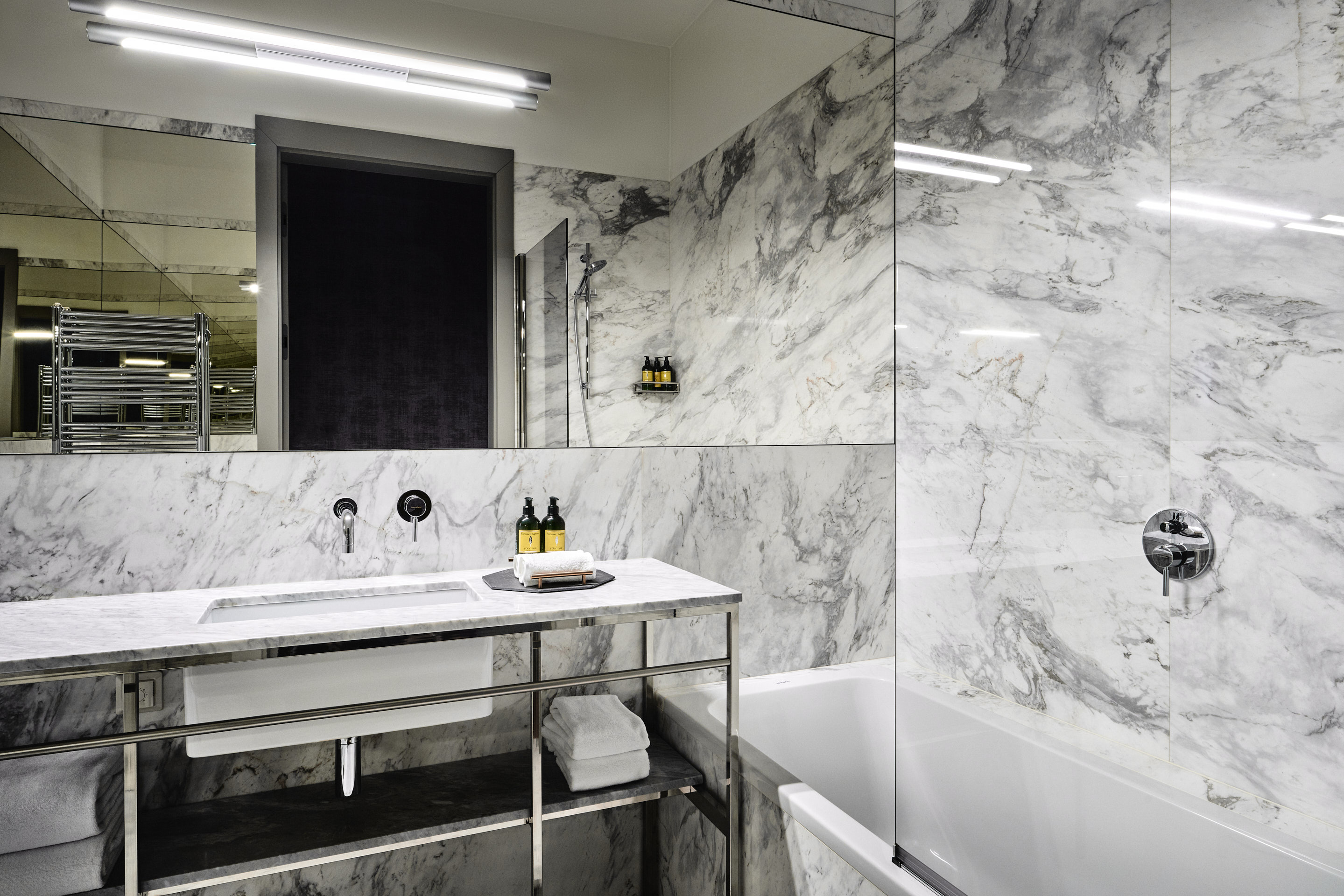 Double Single Superior