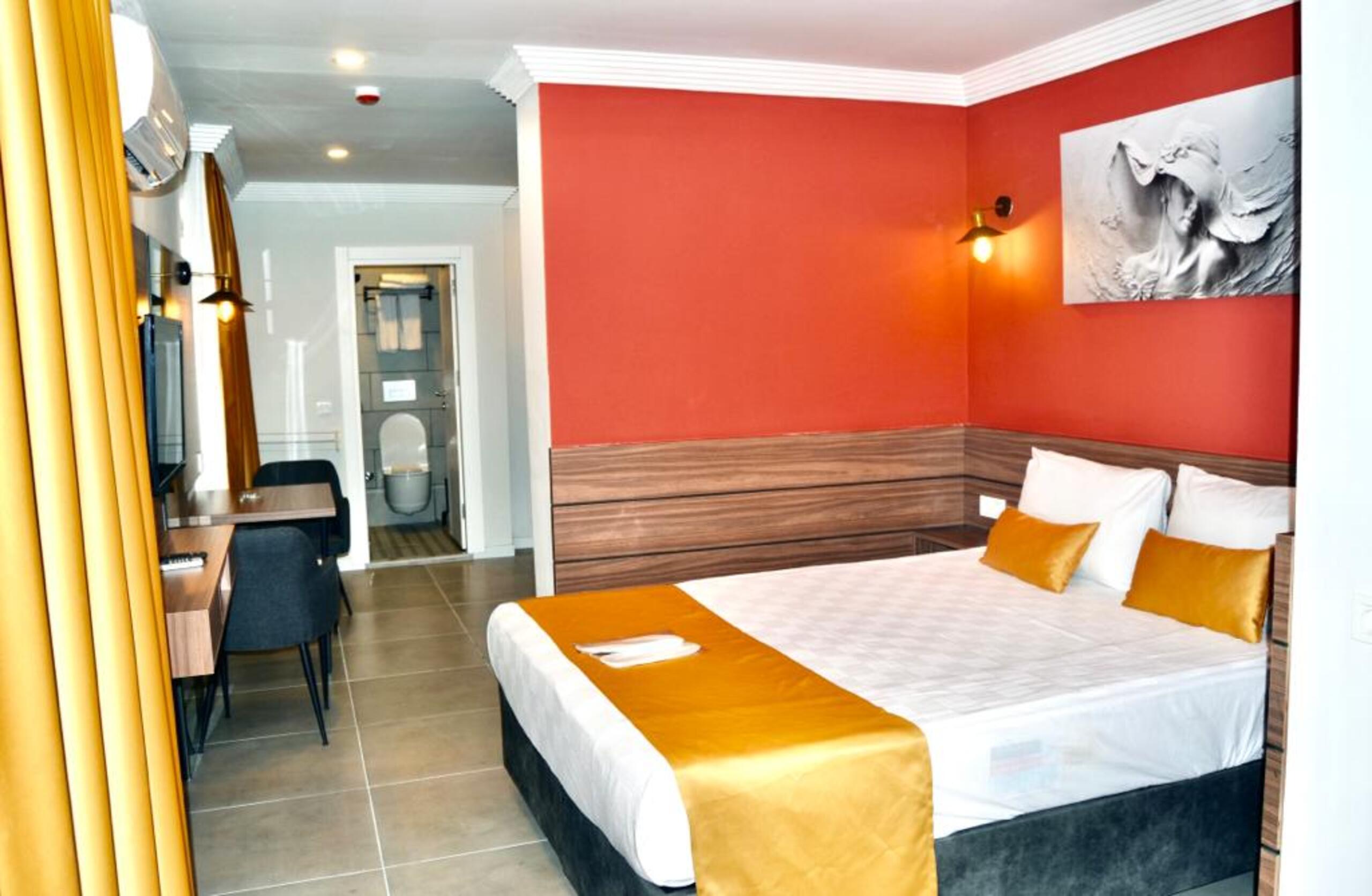 Double Deluxe with Jacuzzi