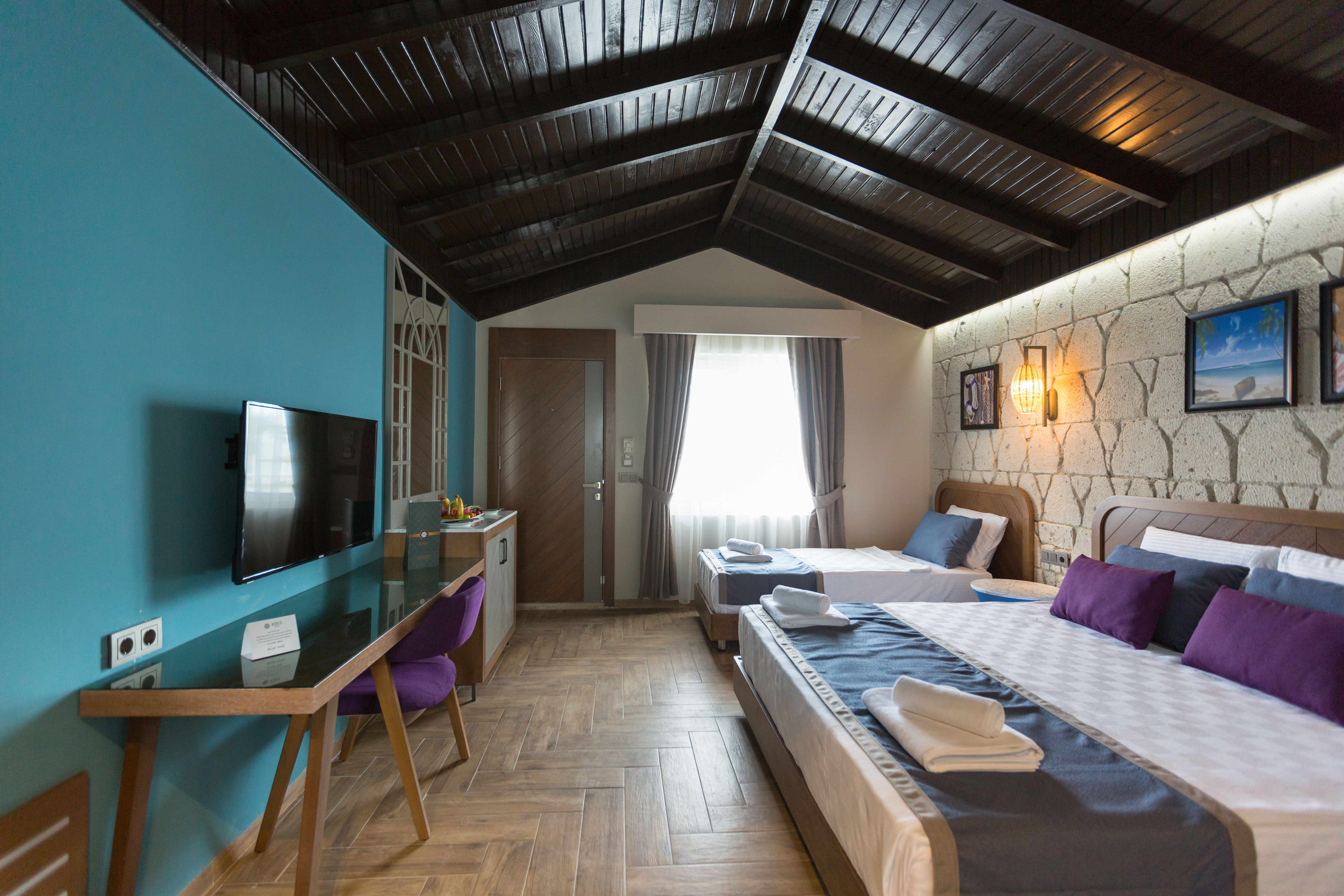 Double Single Deluxe Sea View