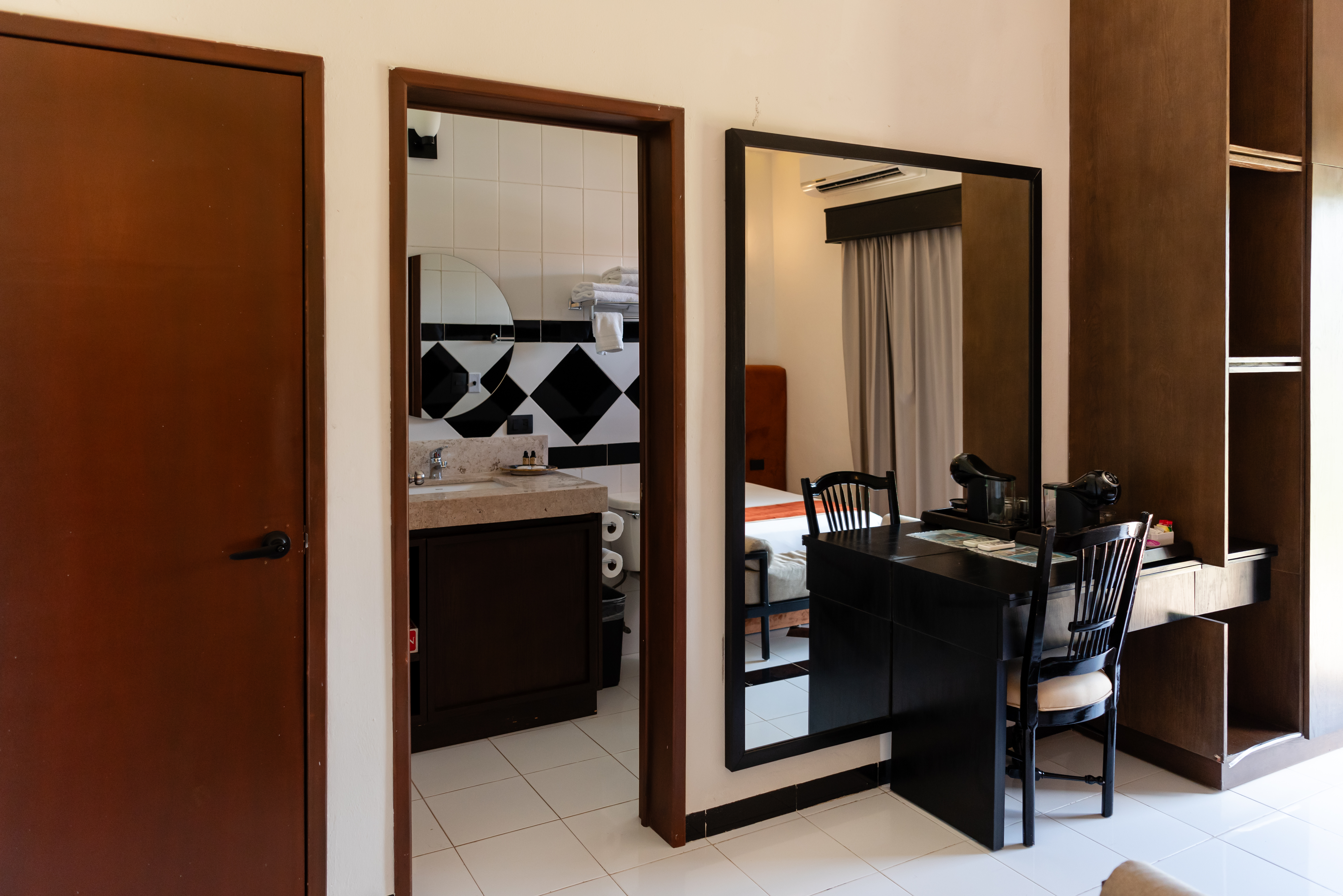 Room Two Double Beds