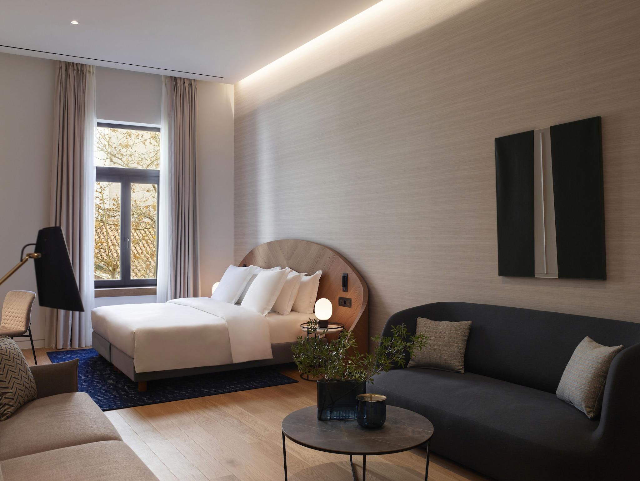 Double King Size Bed