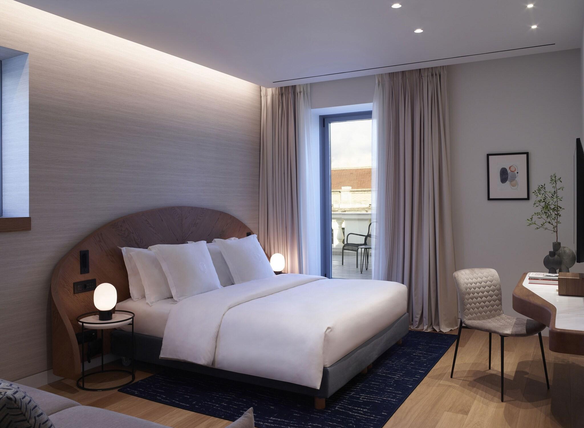 Double Premium King Bed