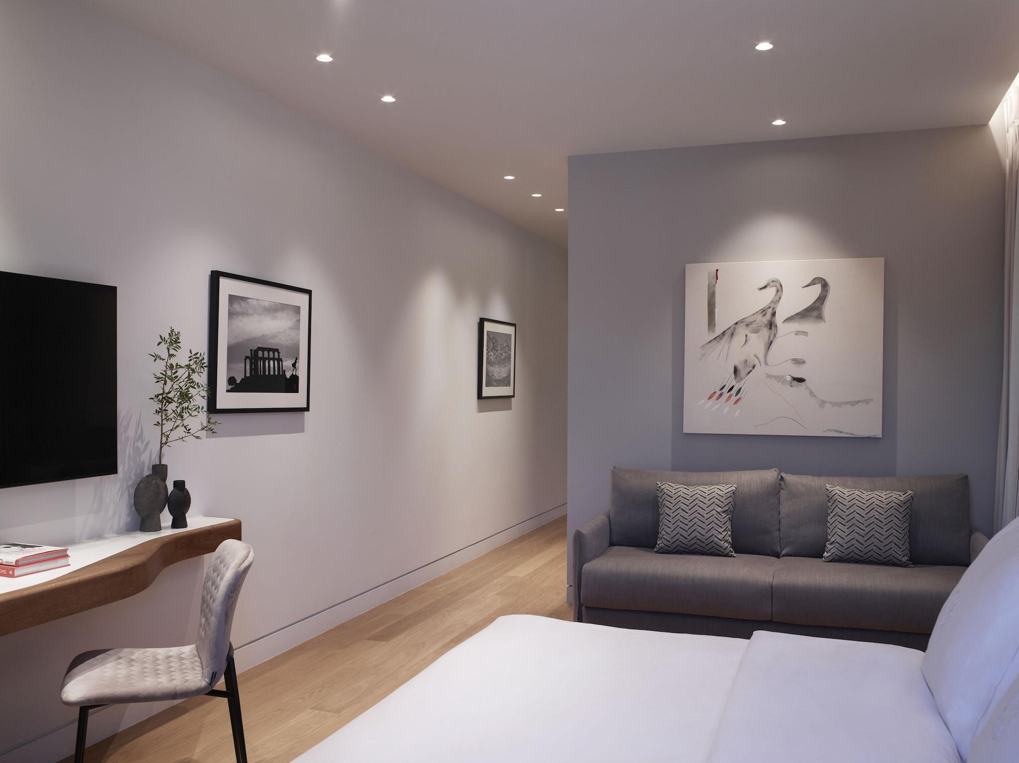 Double Premium King Bed