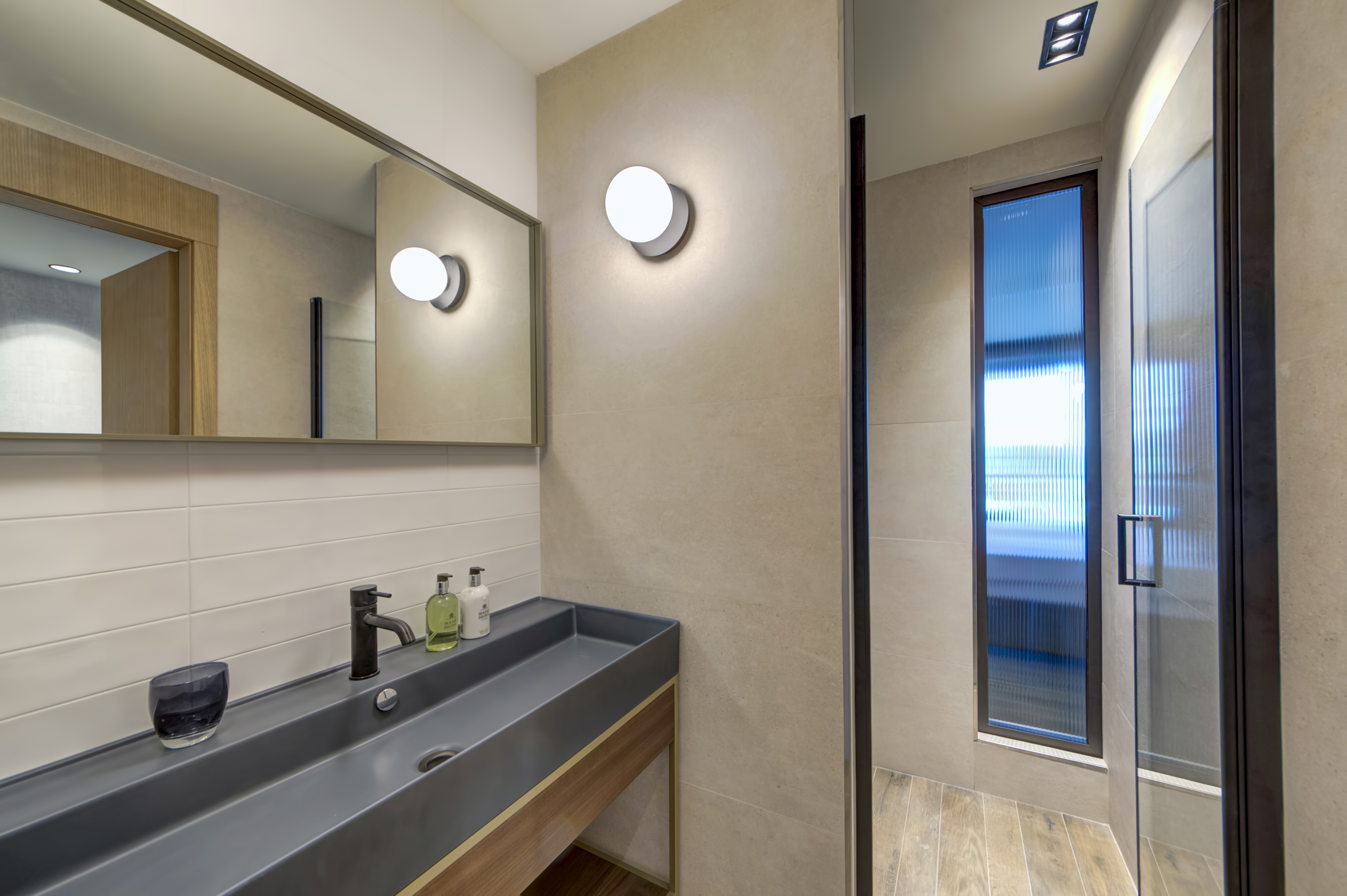 Double or Twin Deluxe Sea View