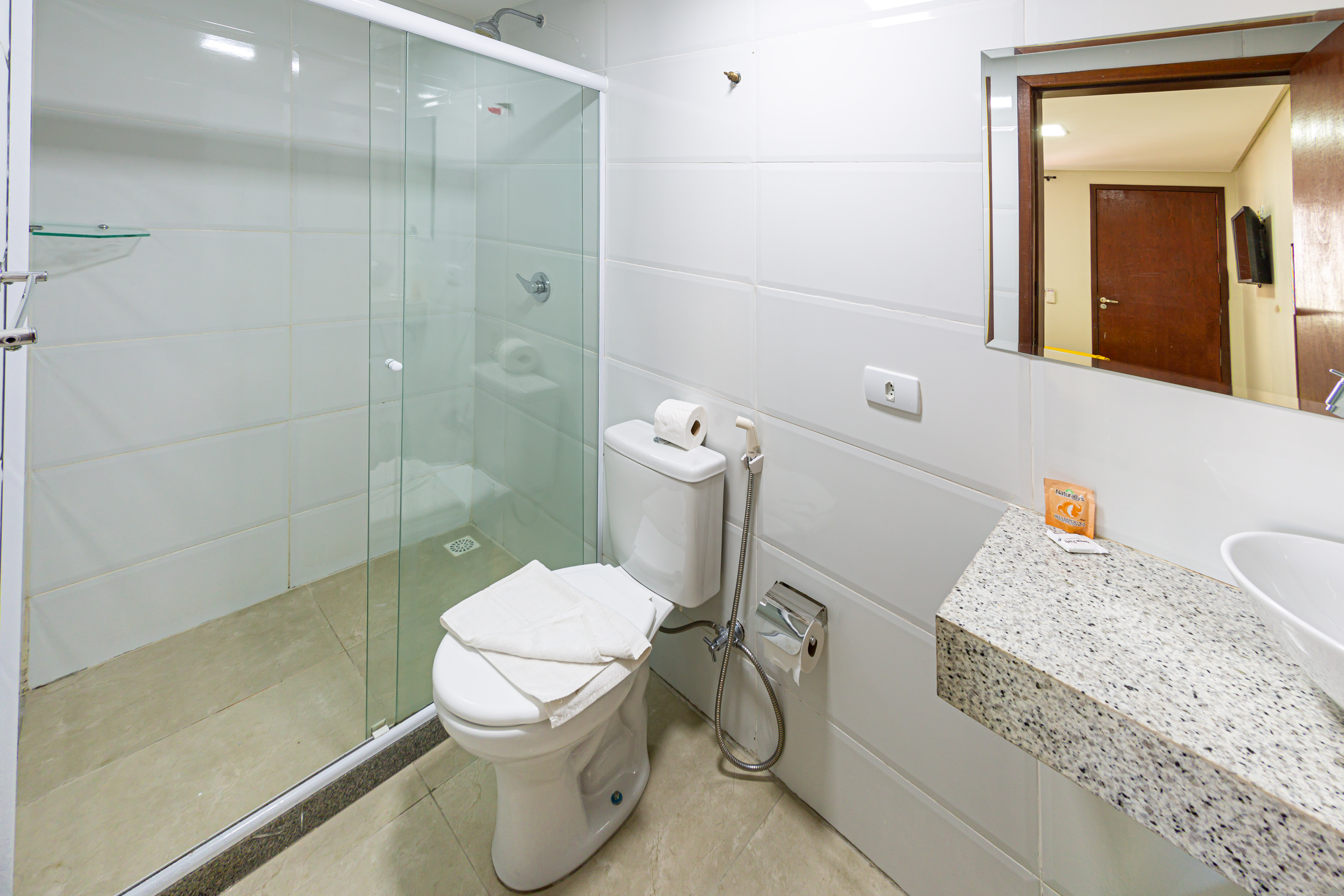 Family Room Capacity 4