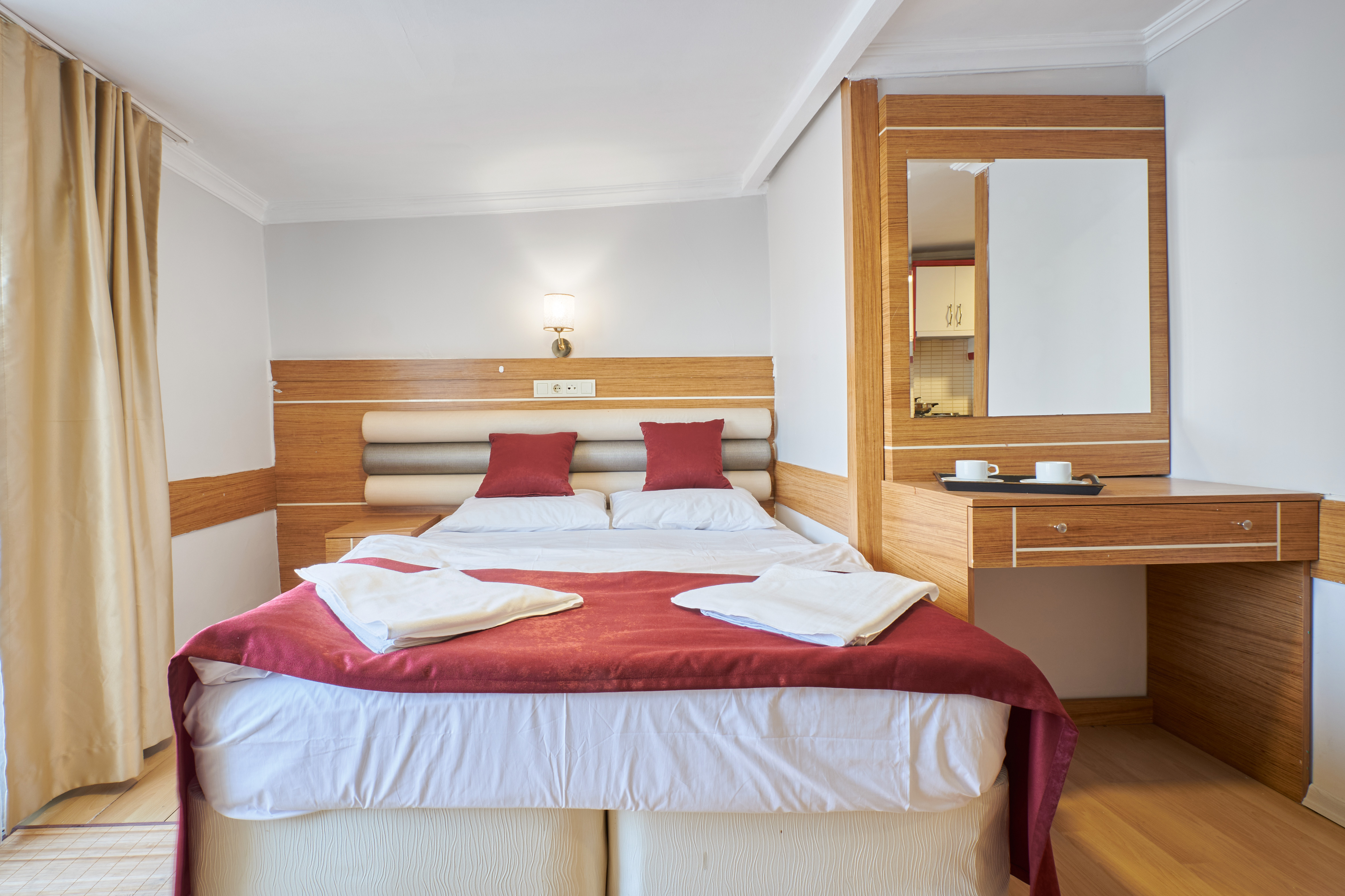 Suite King Bed One Bedroom 