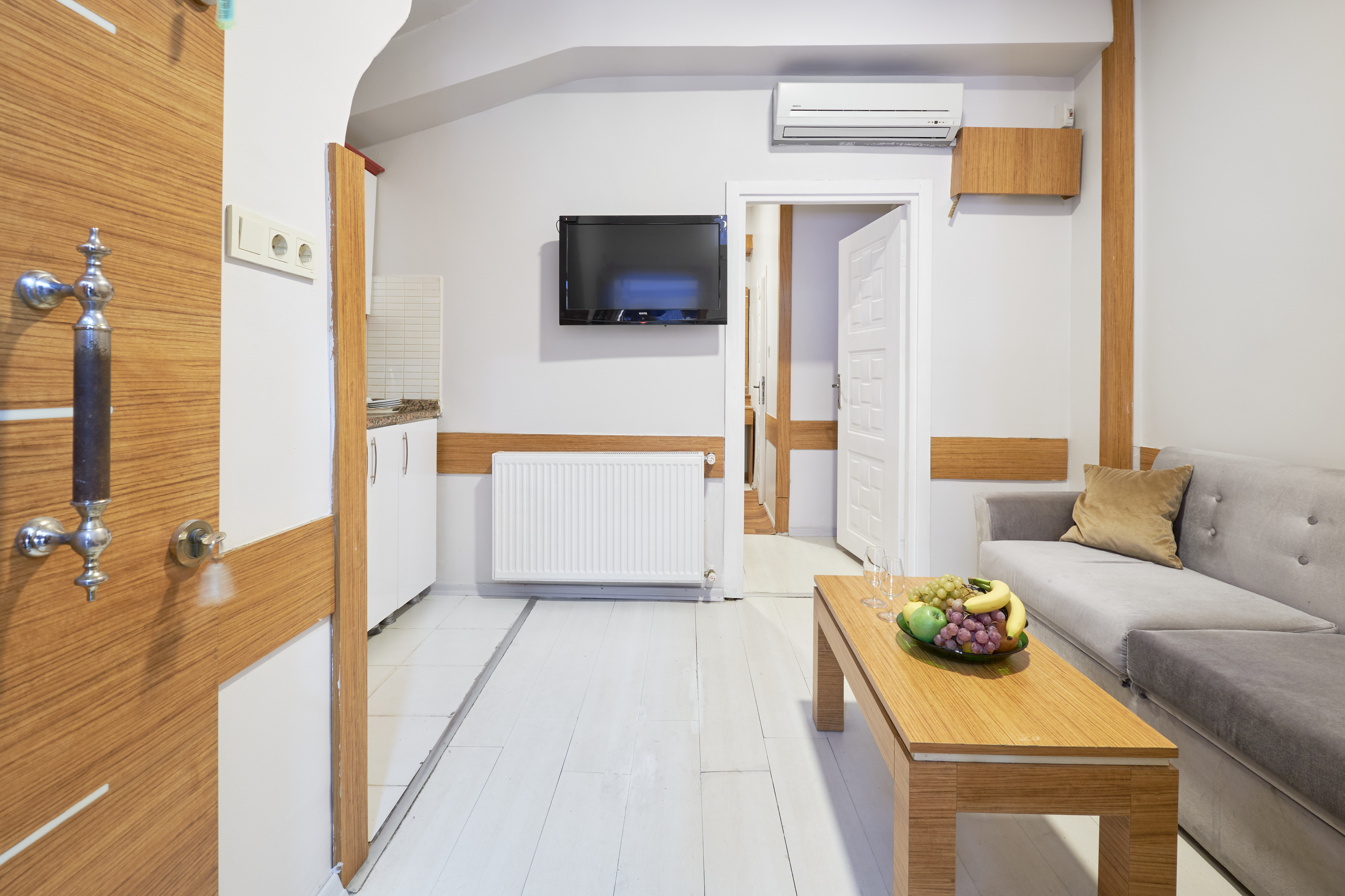 Apartment One Bedroom One Bathroom