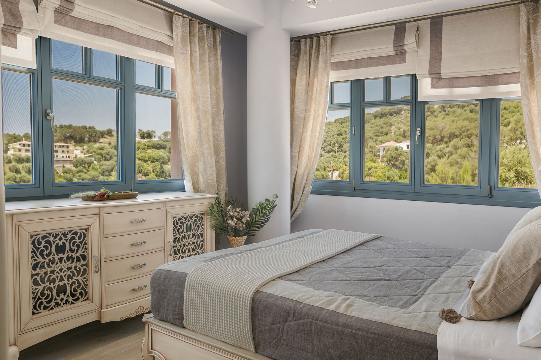 Apartment Three Bedrooms