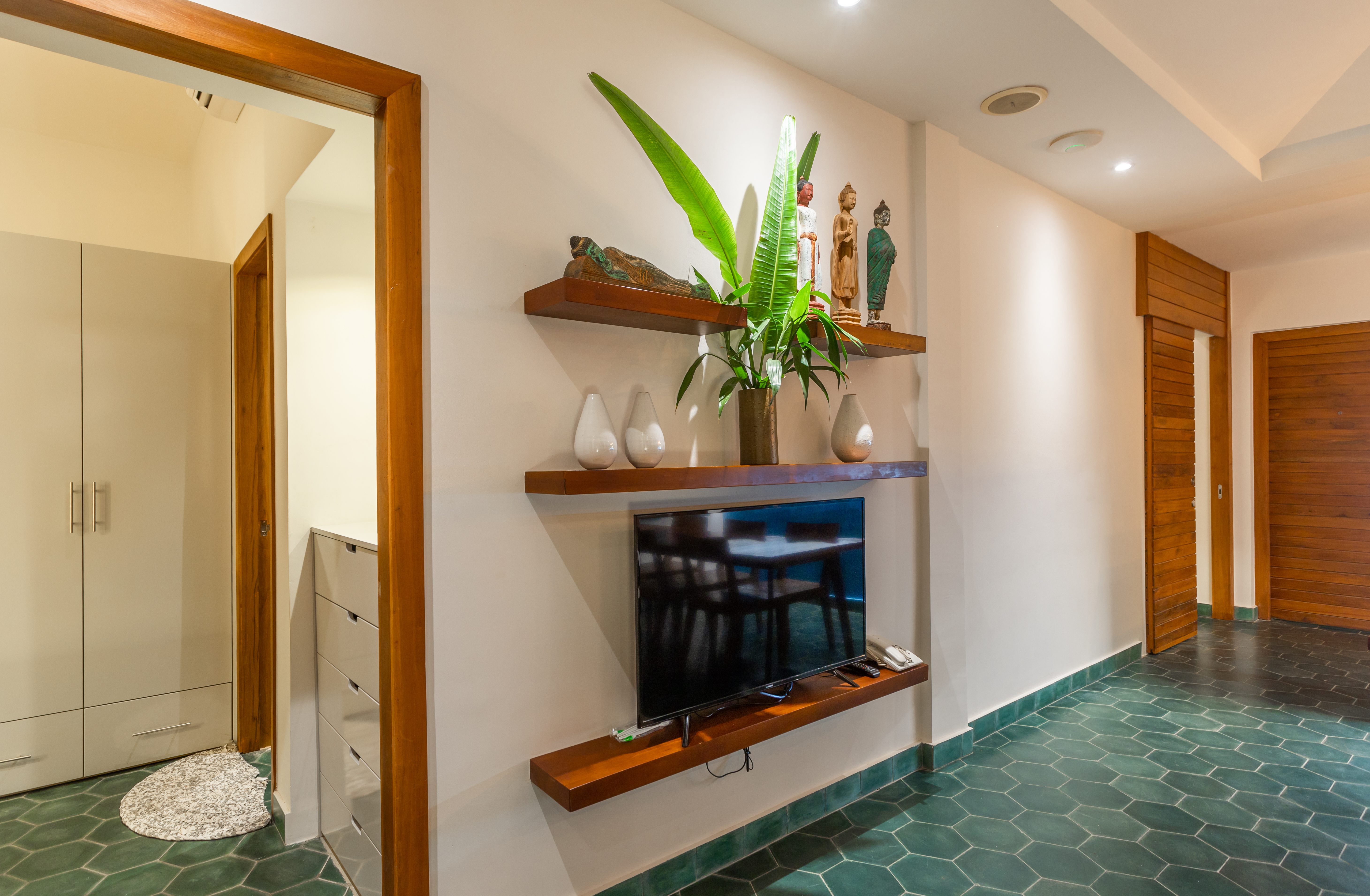 Suite Three Bedrooms