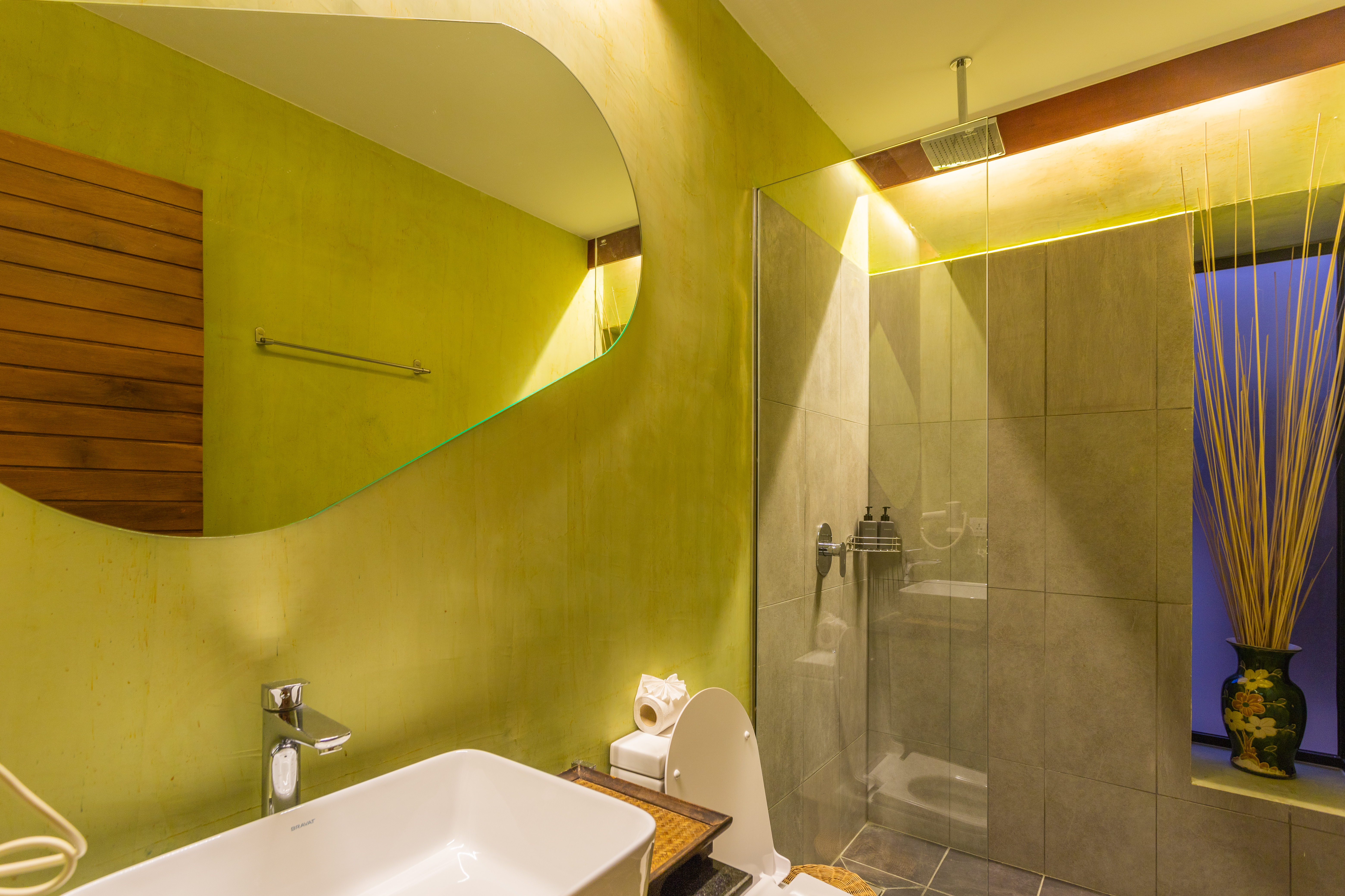 Suite Three Bedrooms