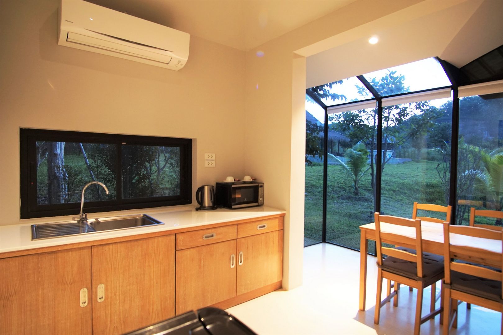 Family Room Mountain View