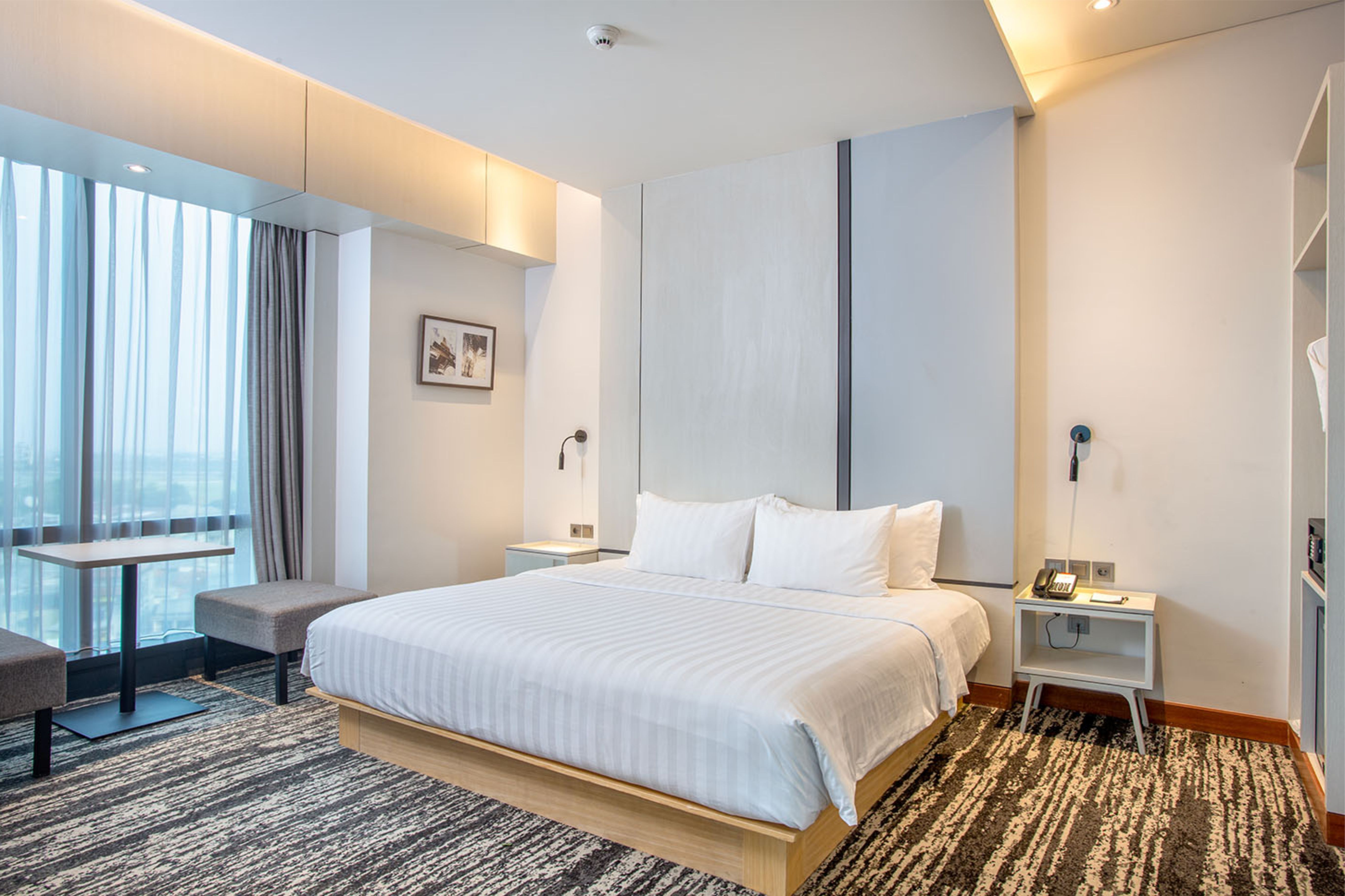 Suite King Bed One Bedroom 