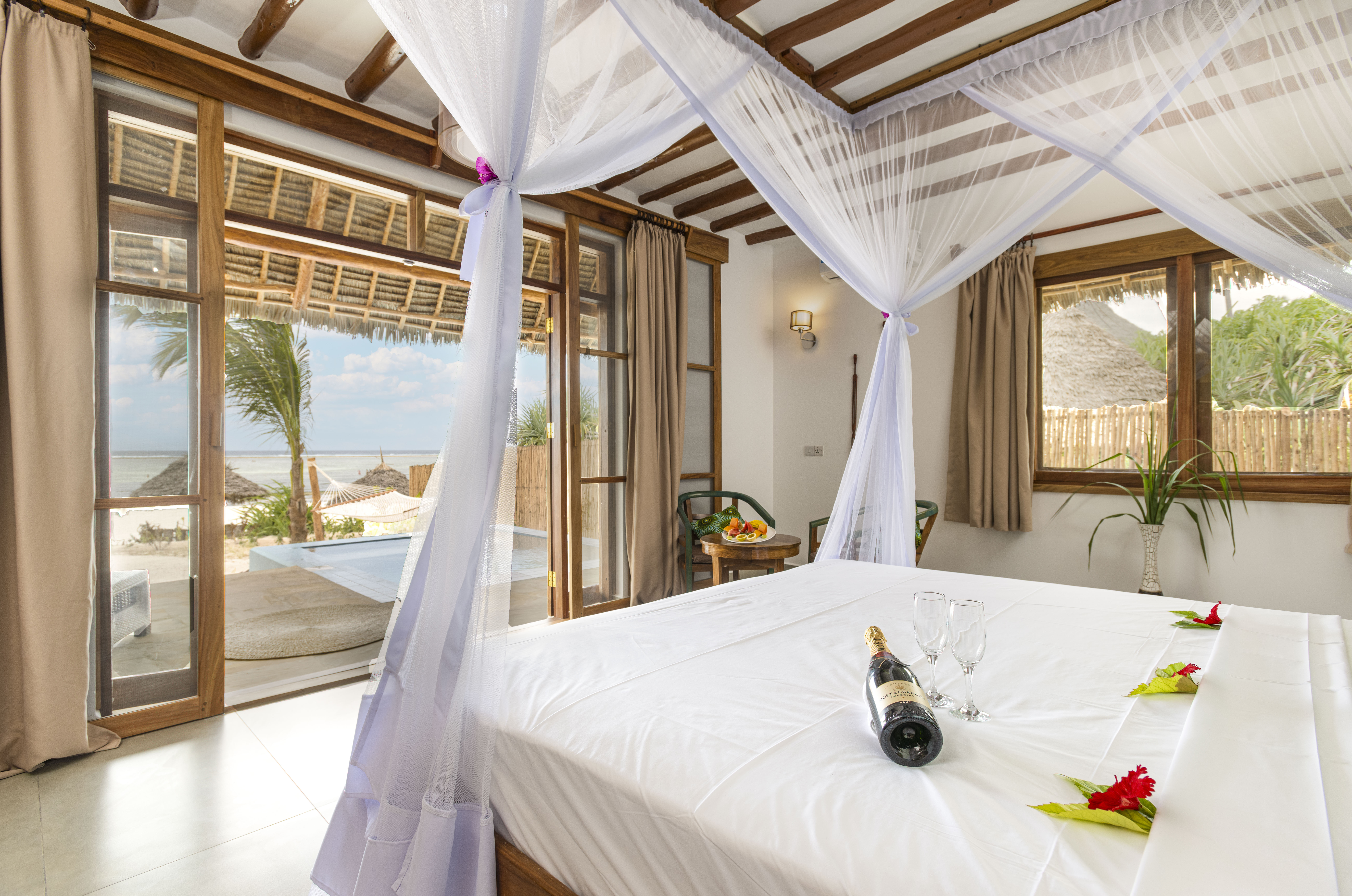 Bungalow Beach Front