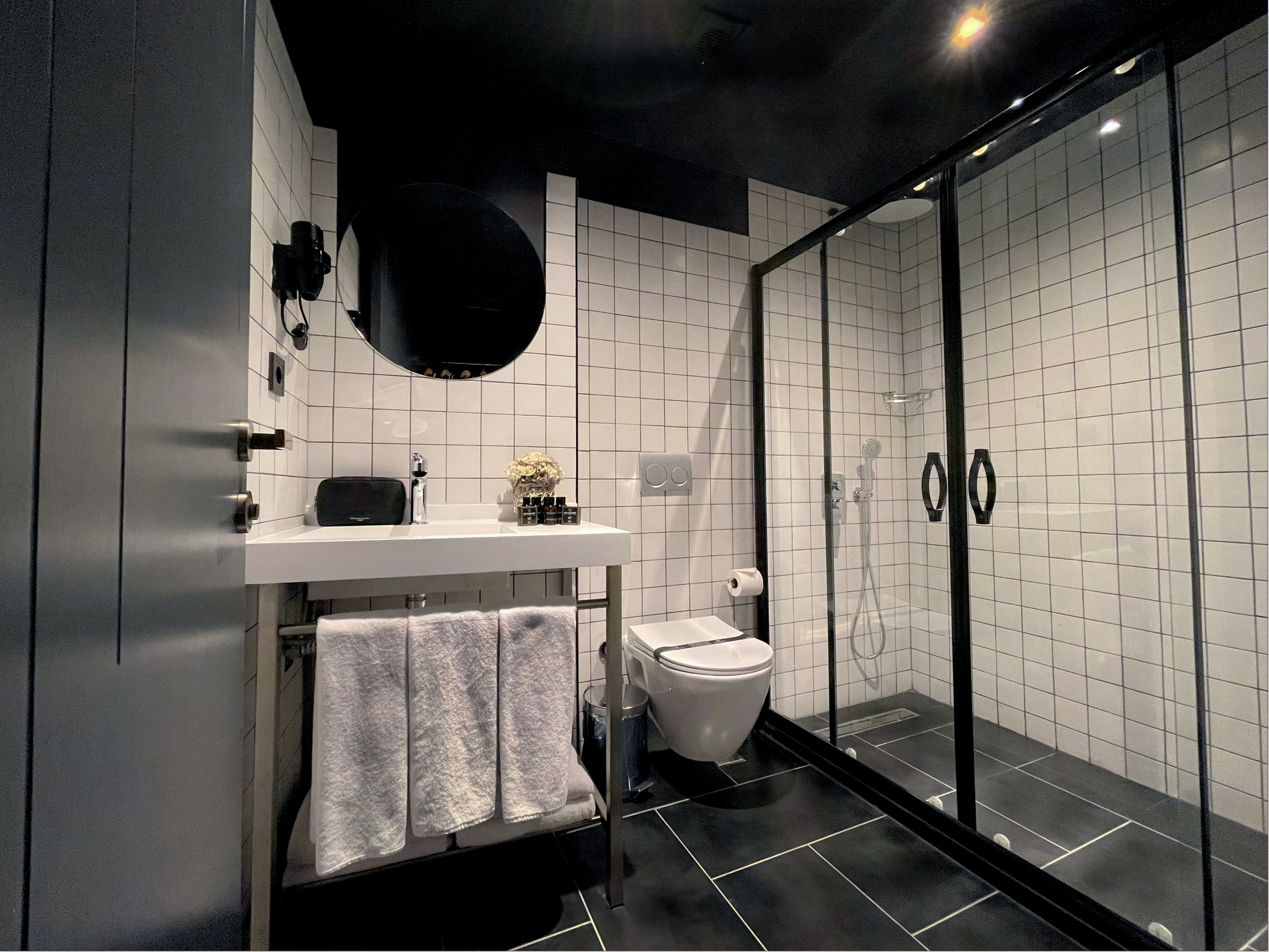 Family Room Connecting Room