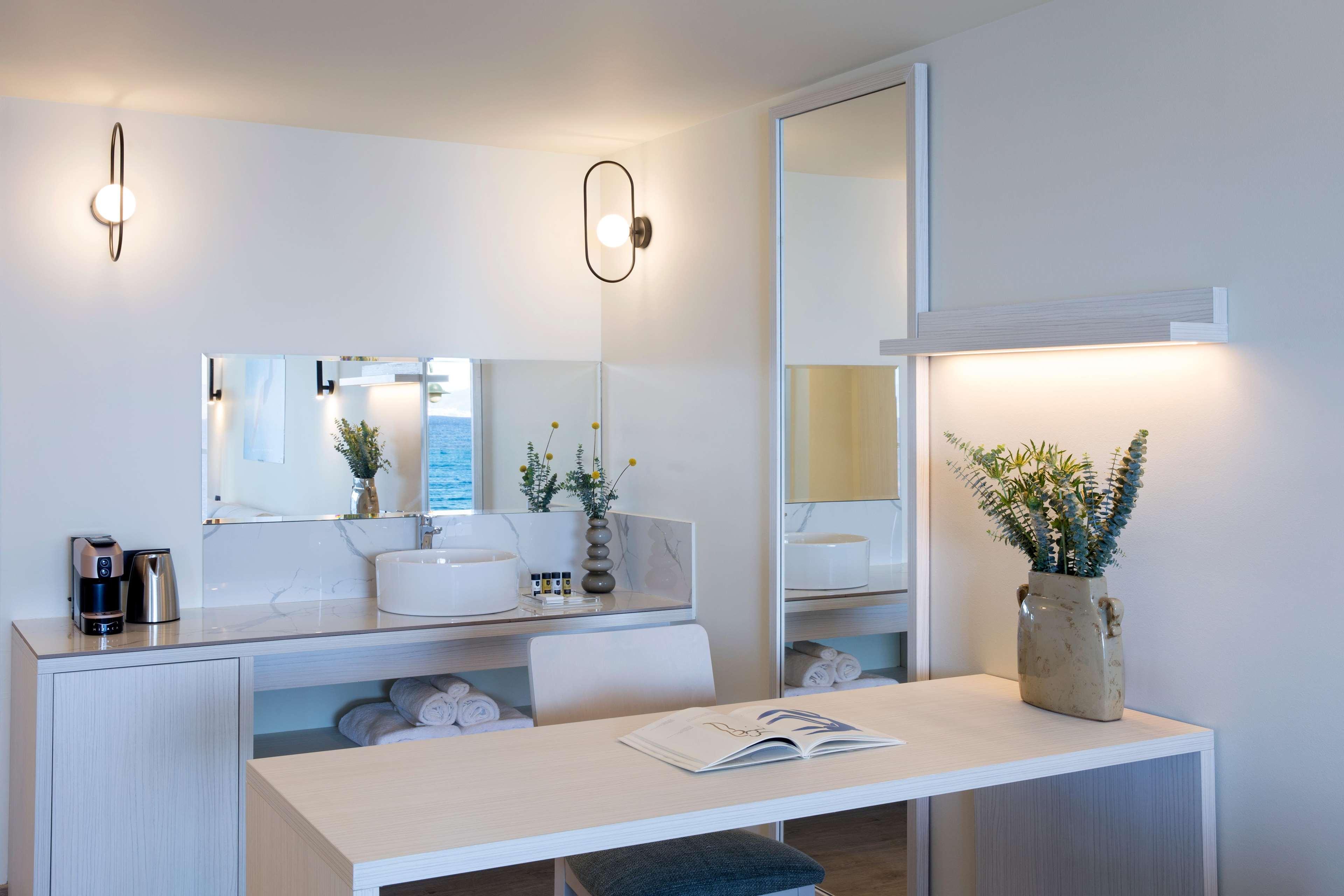 Family Room Sea View Two Bedrooms