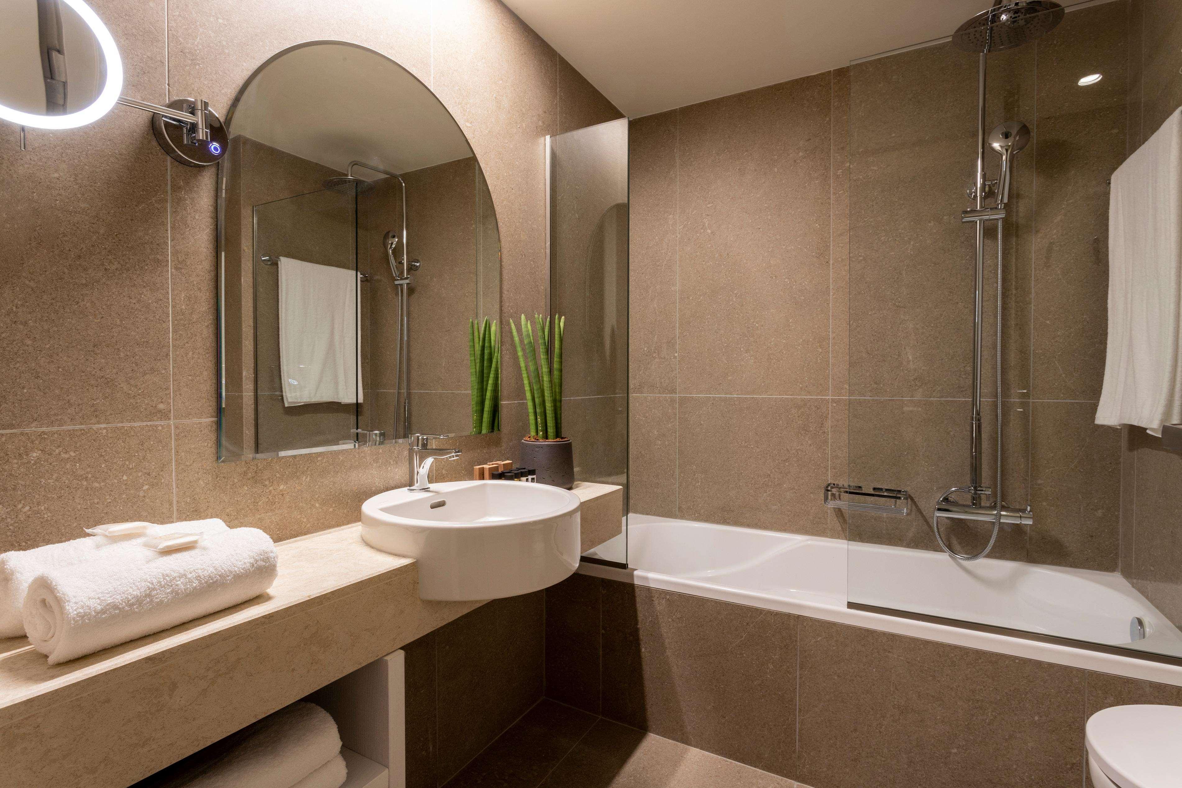 Family Room Standard