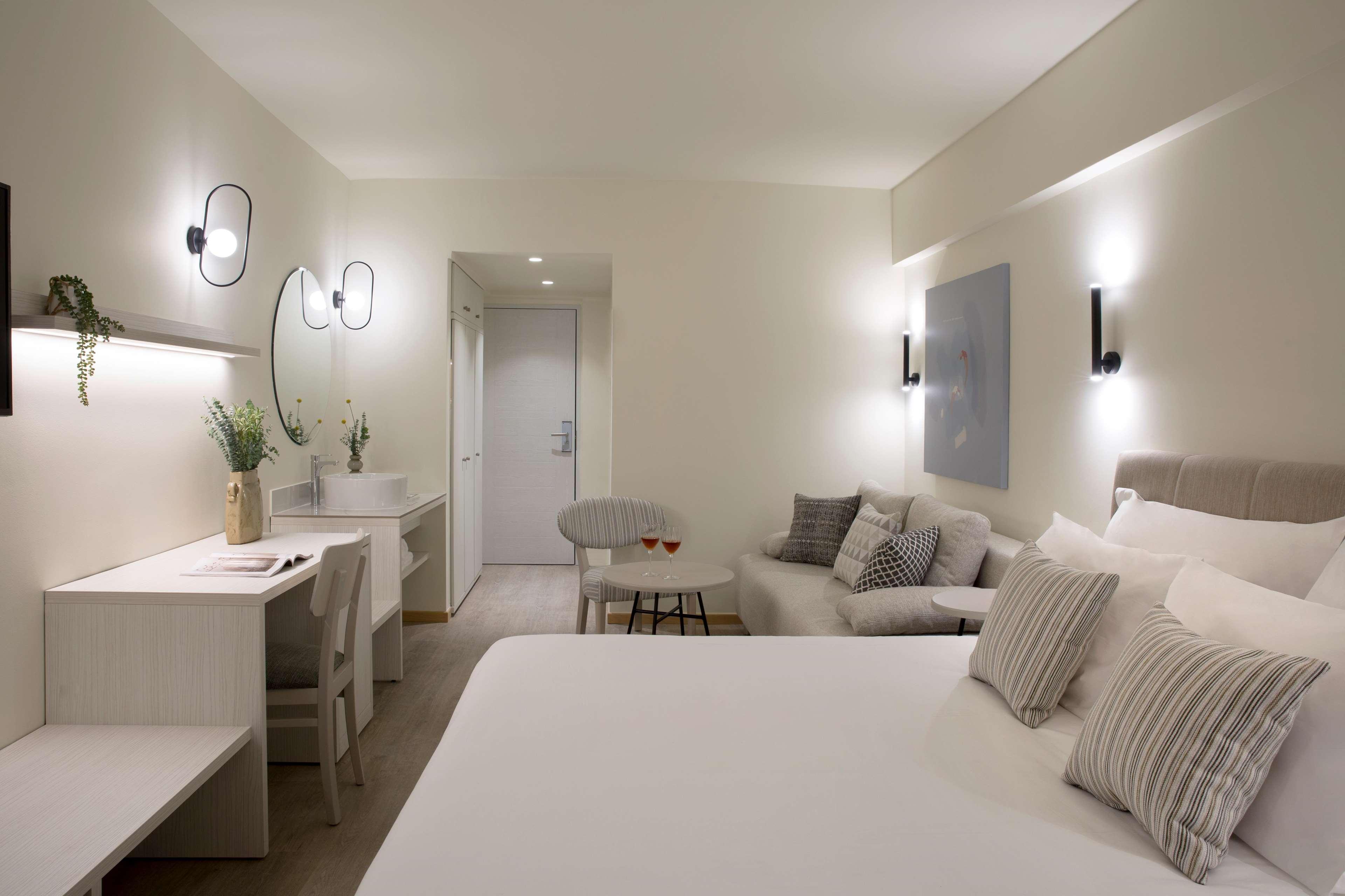 Double or Twin Deluxe