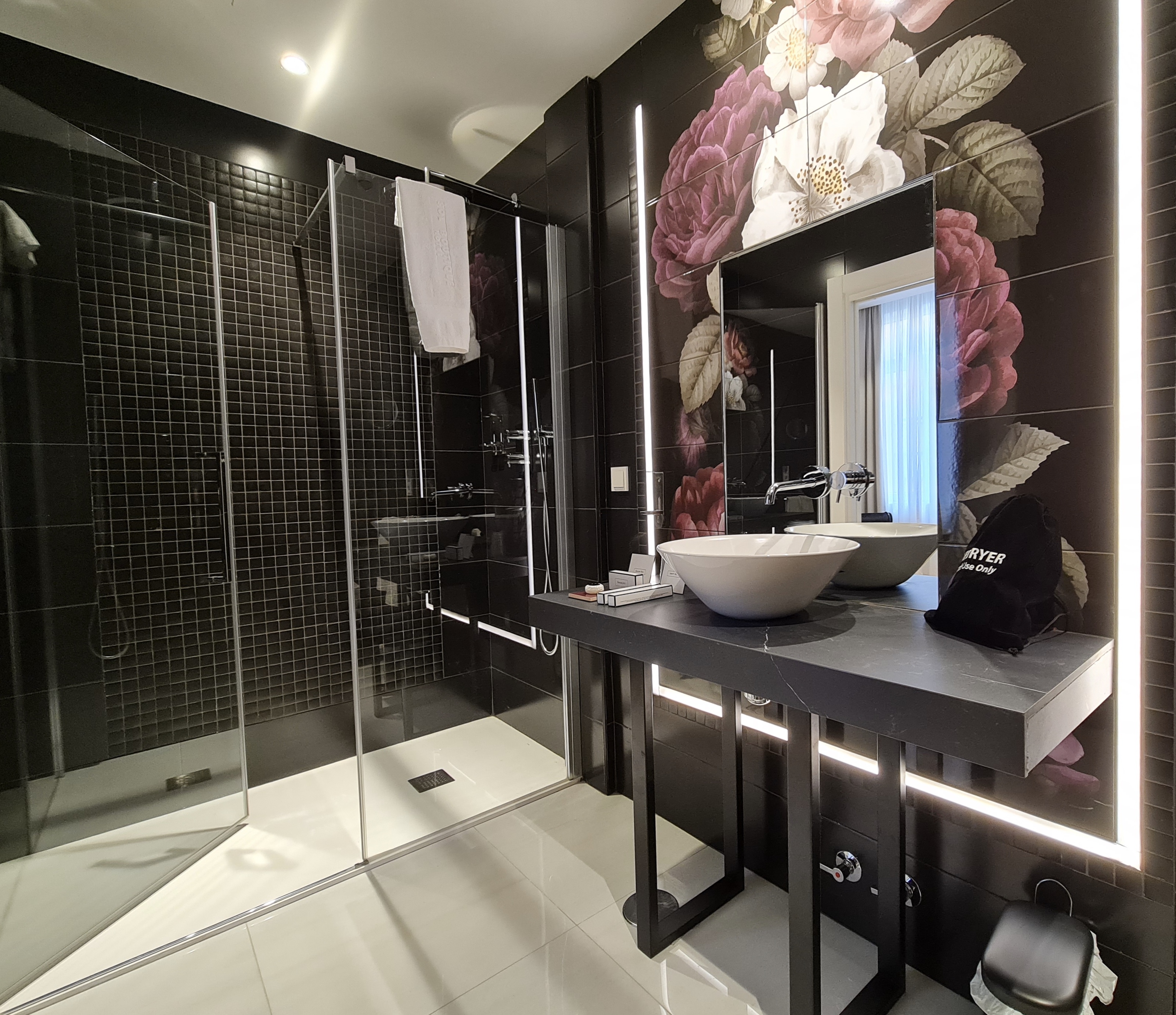 Double or Twin Standard