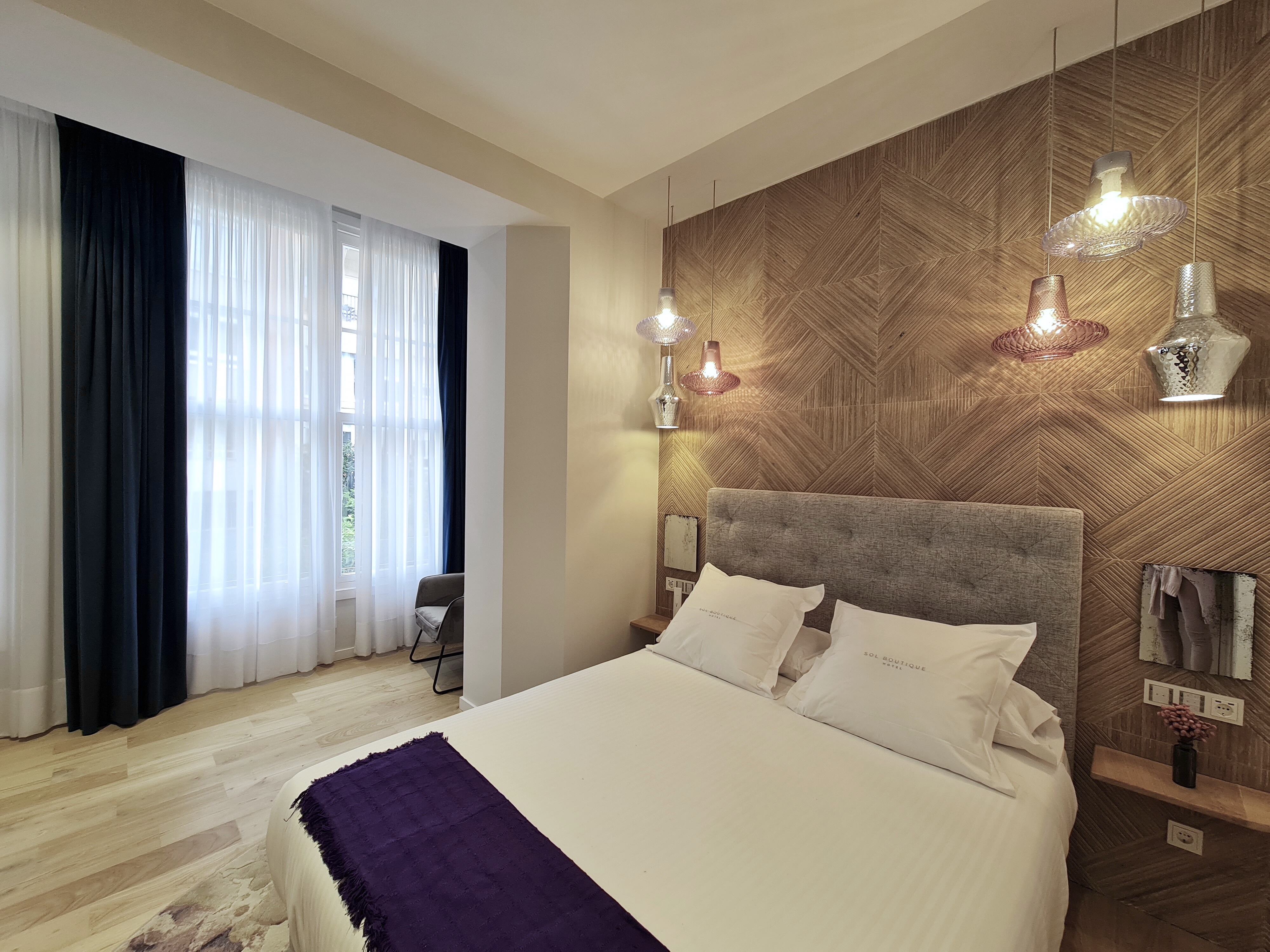 Double or Twin Standard