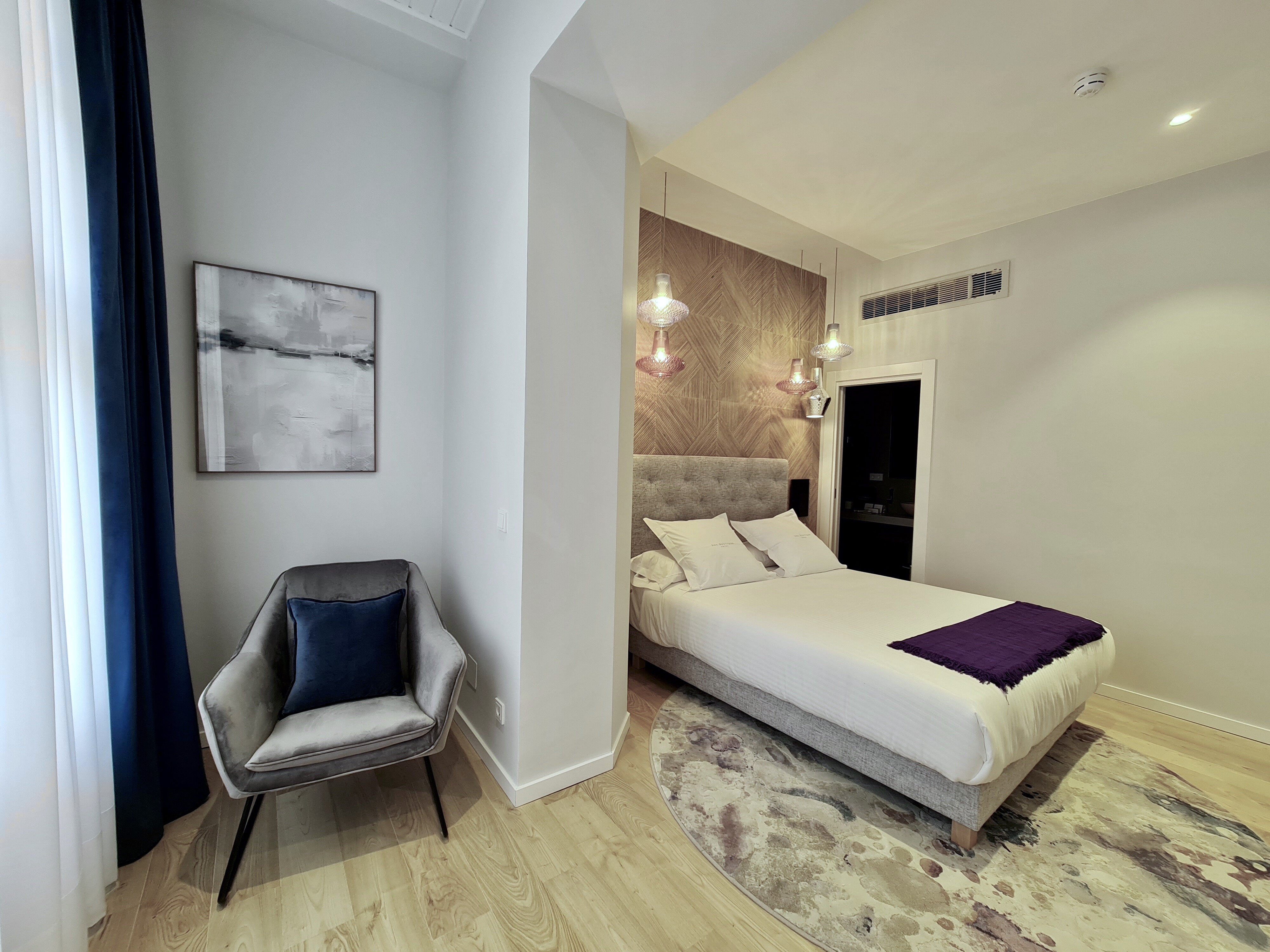 Double or Twin Standard