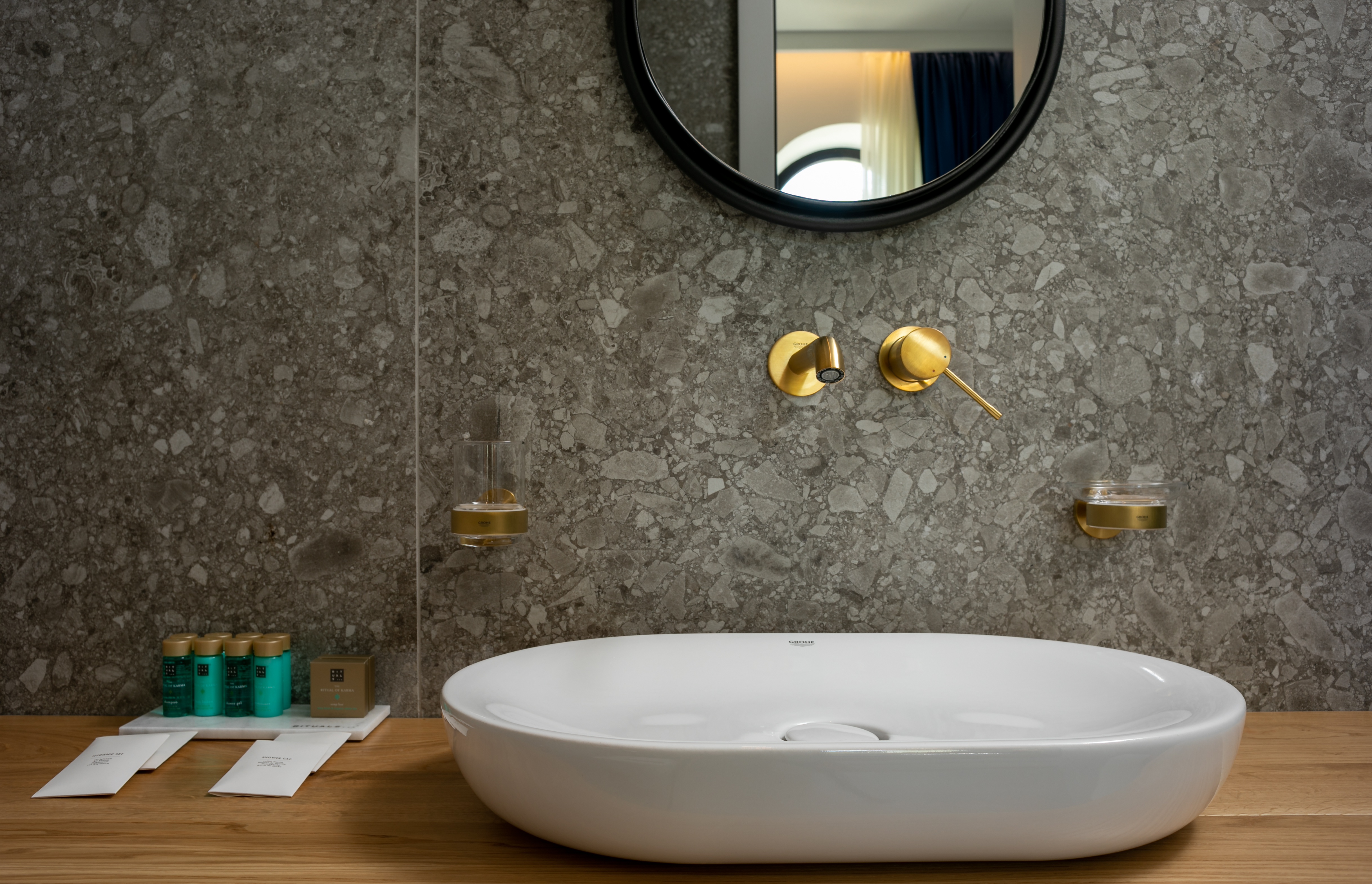 Double Superior Side Sea View