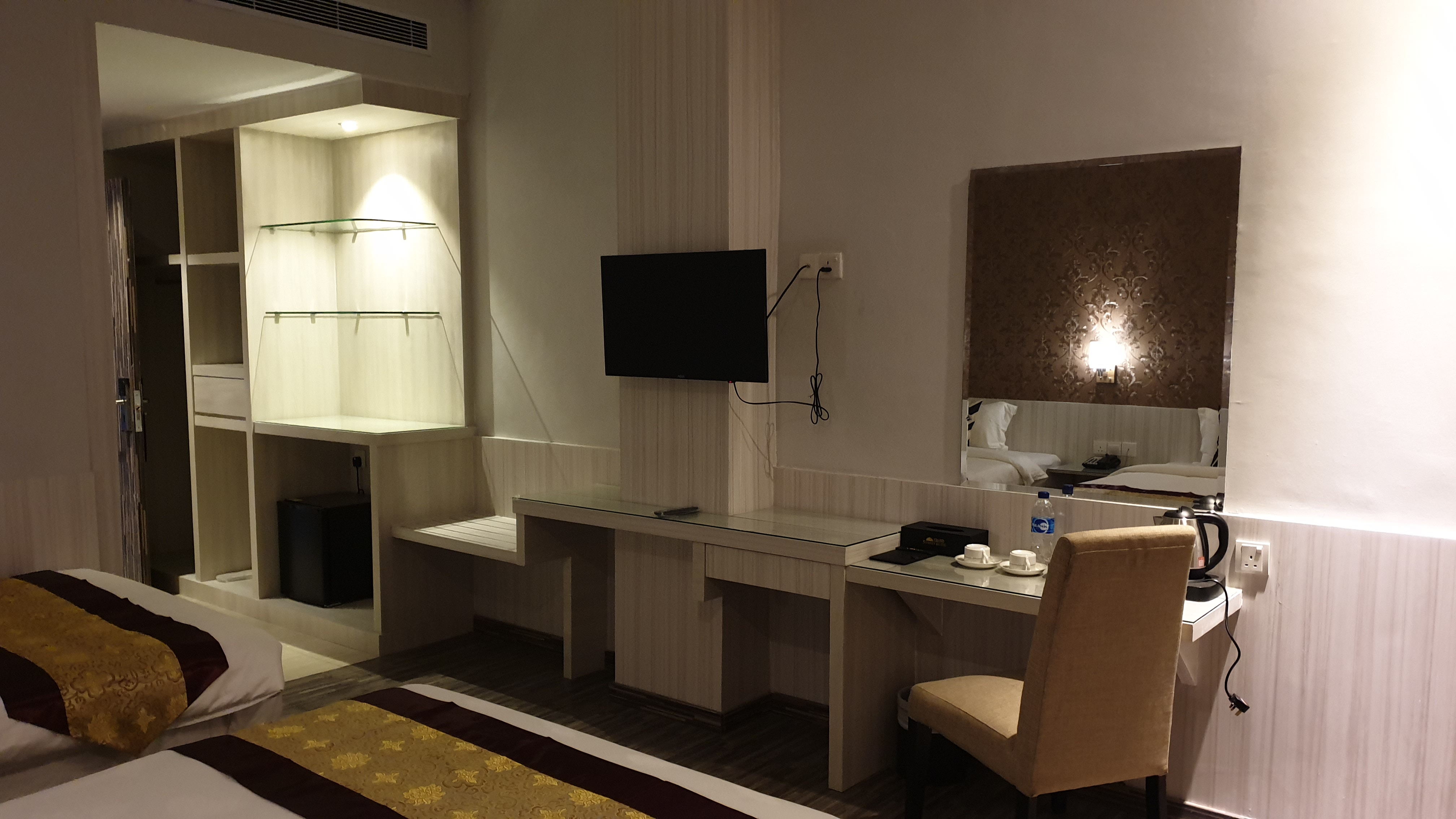 Double or Twin Superior