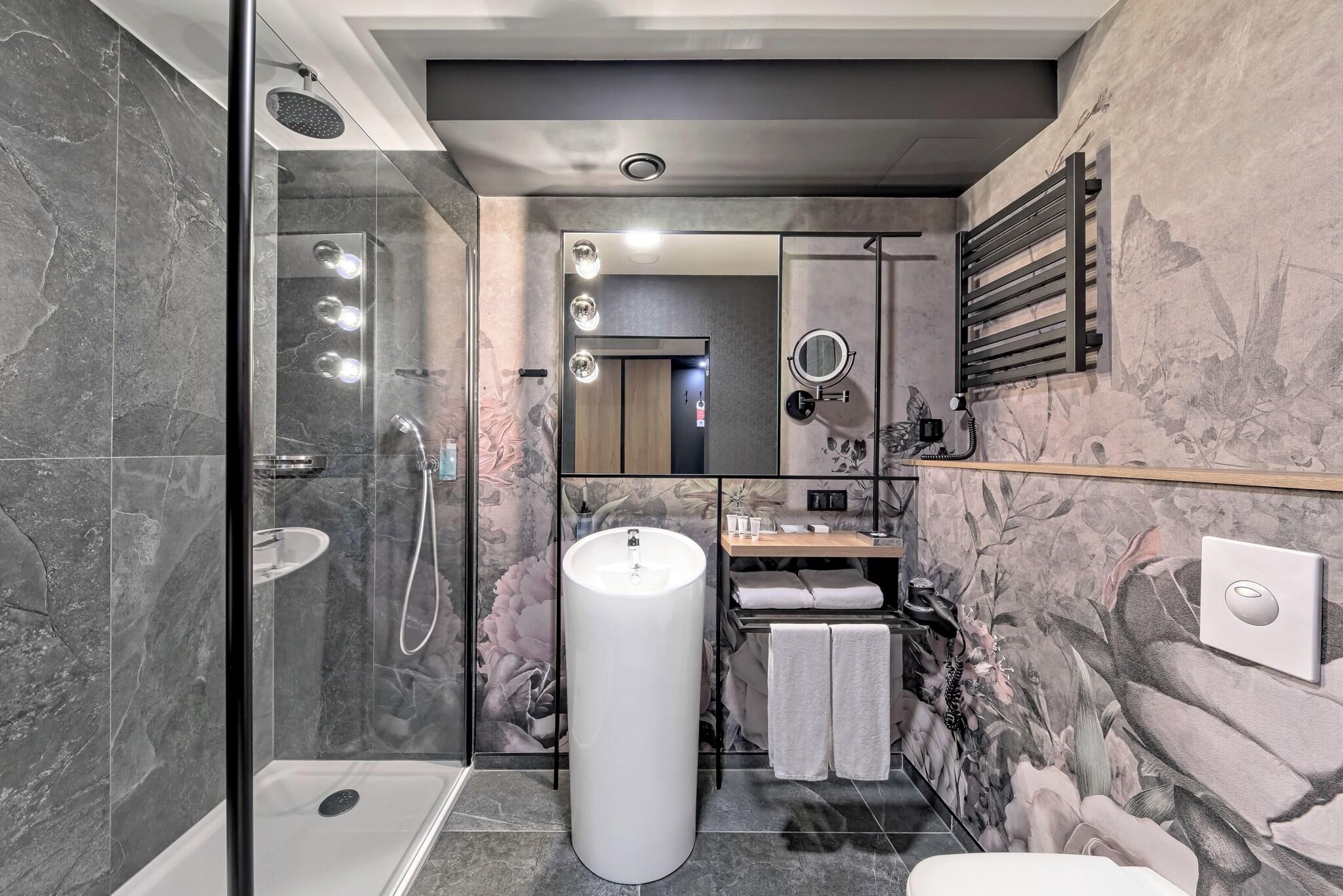 Double or Twin Premium