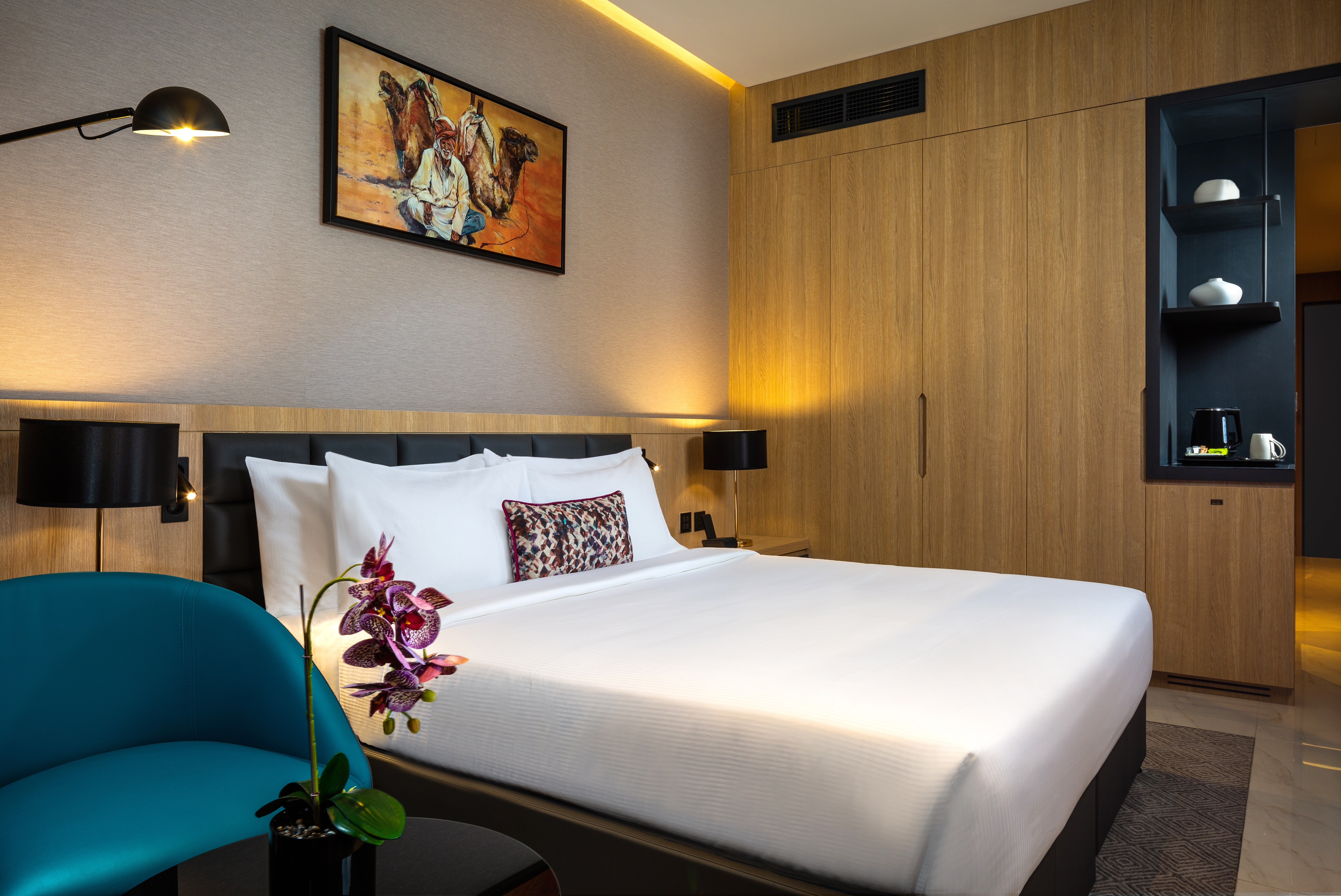 Double Deluxe King Bed