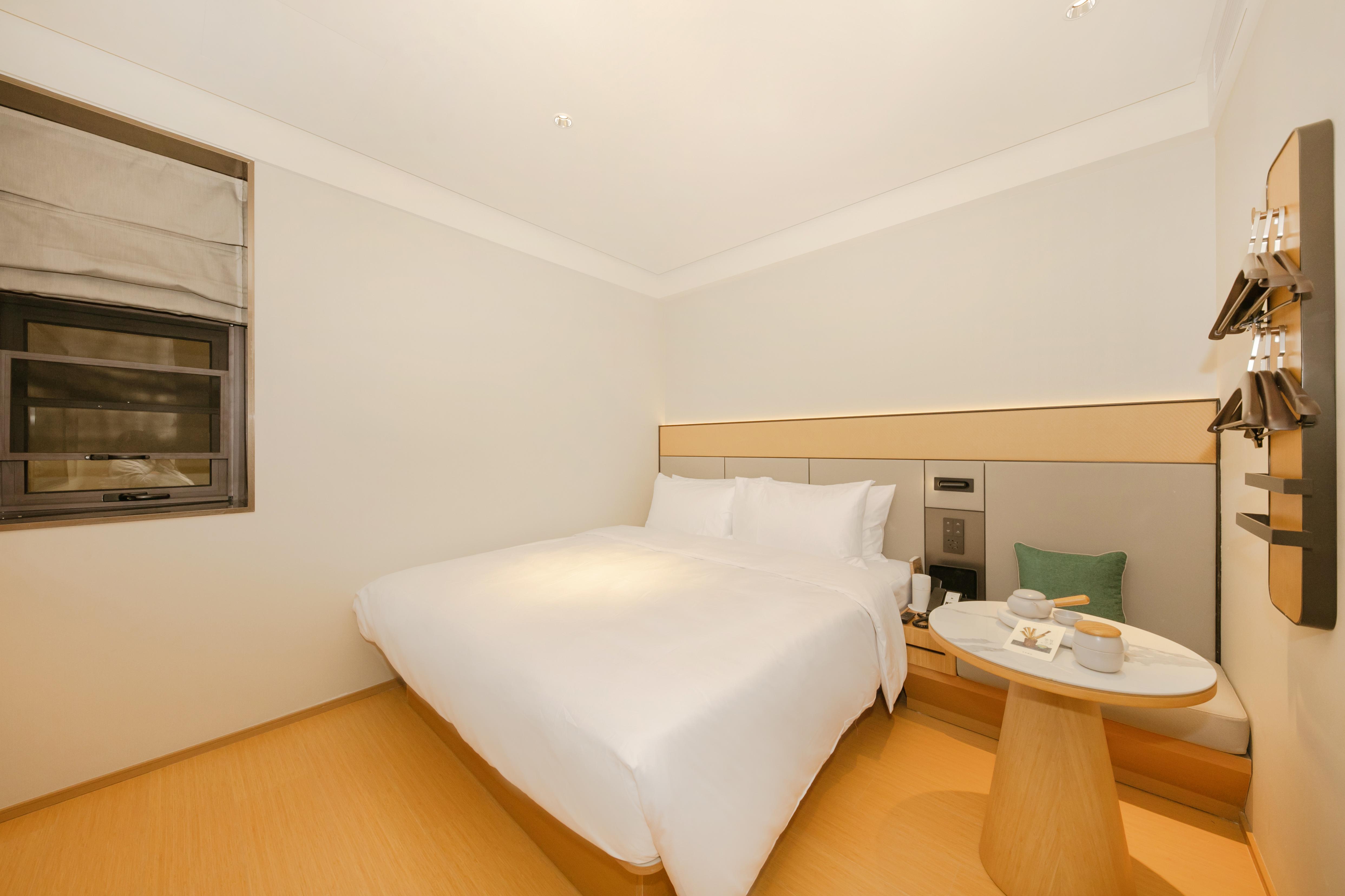 Double Inner-superior