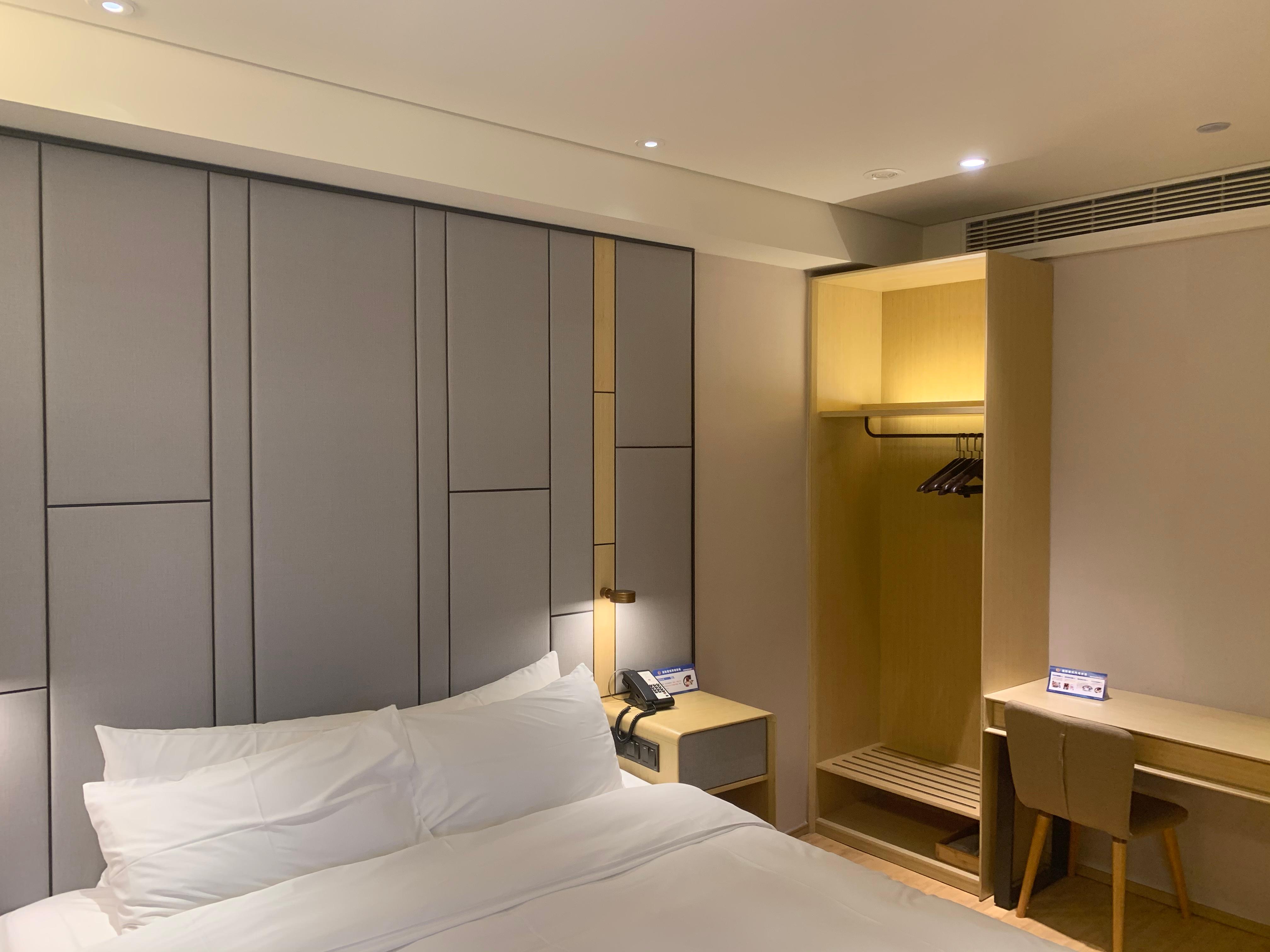 Double Inner-superior