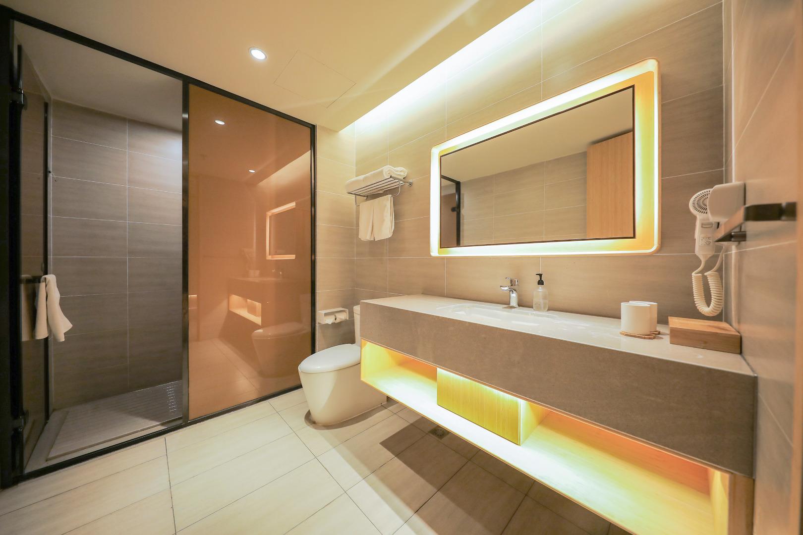 Double Inner-superior