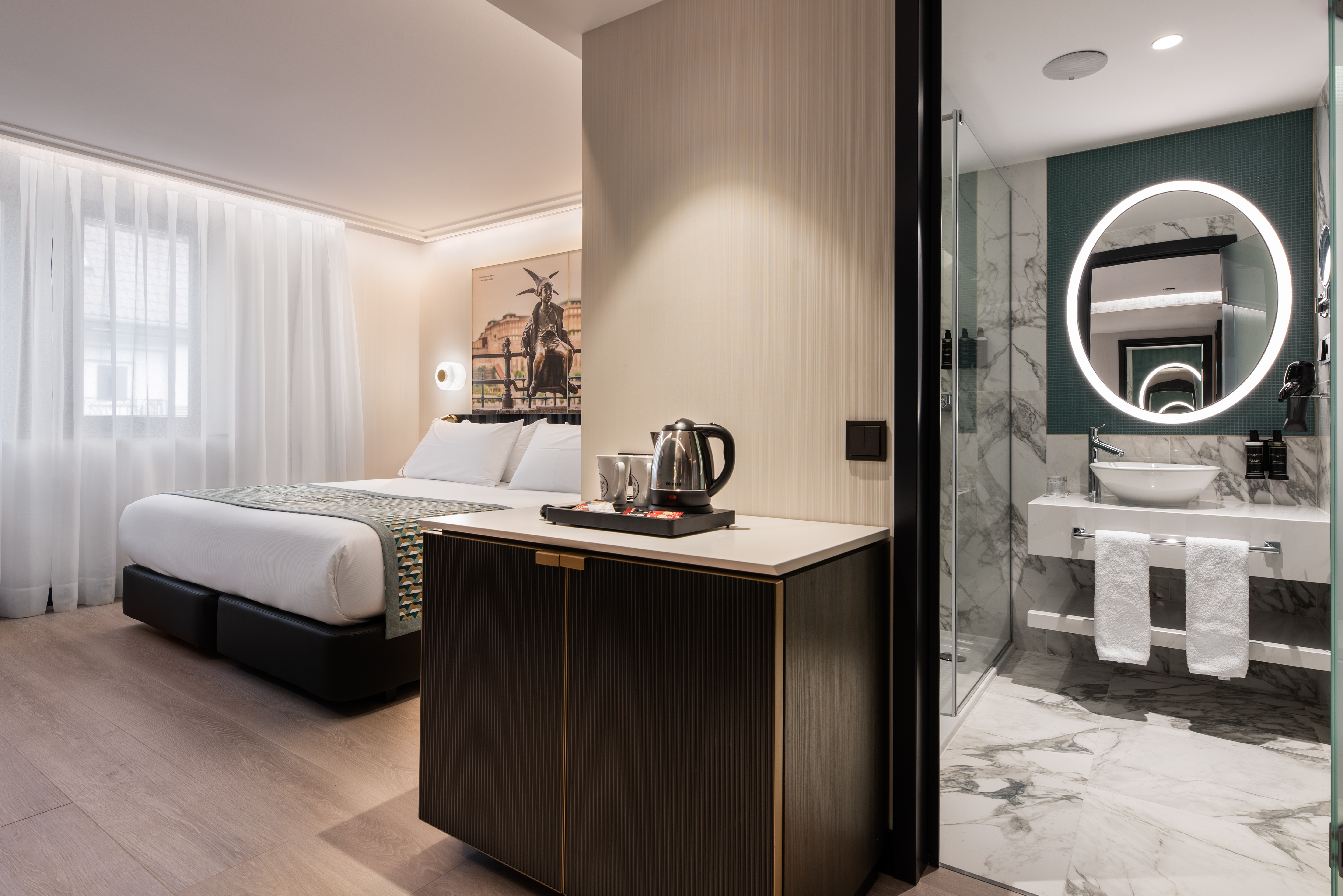 Double or Twin Deluxe