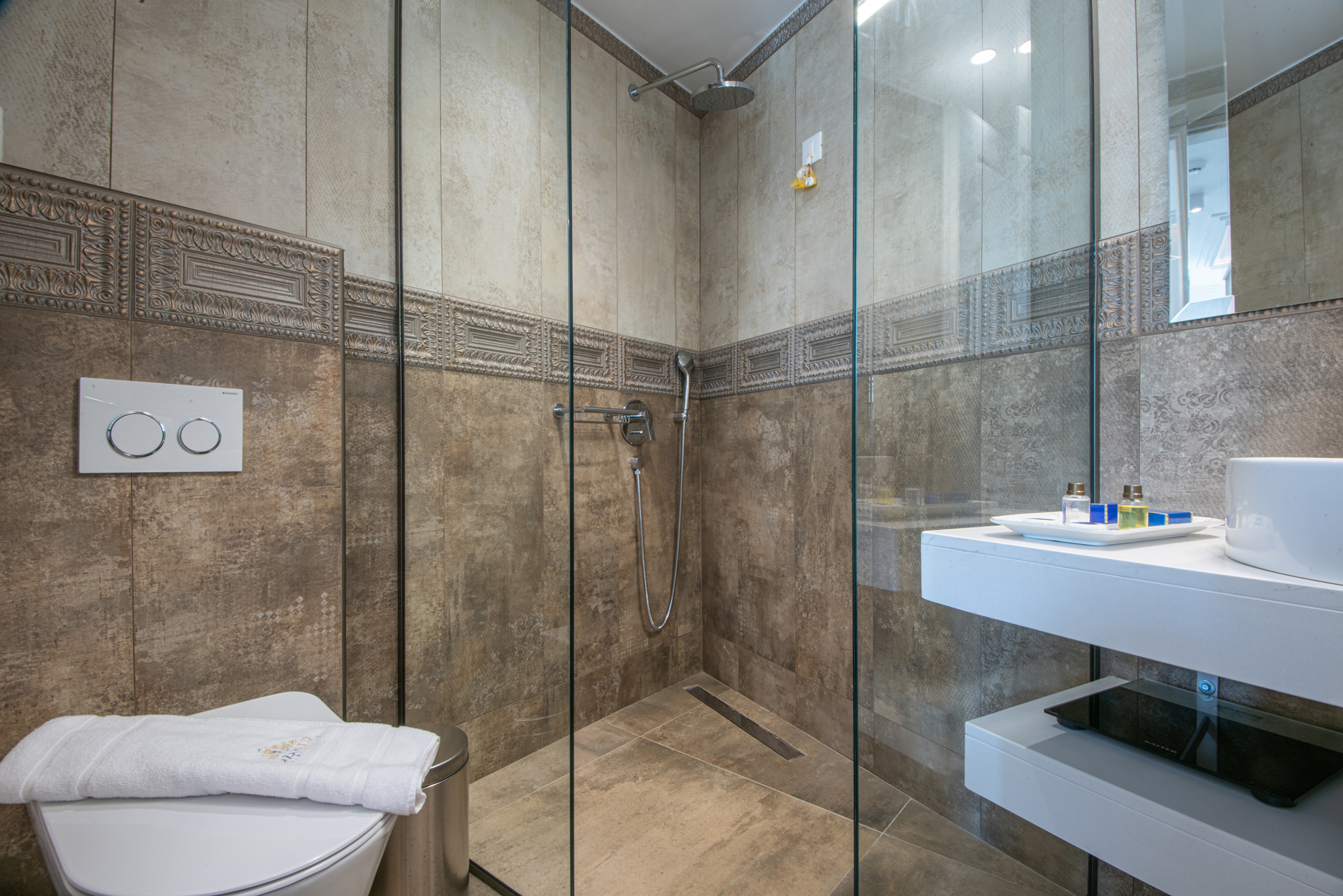 Junior Suite Capacity 1