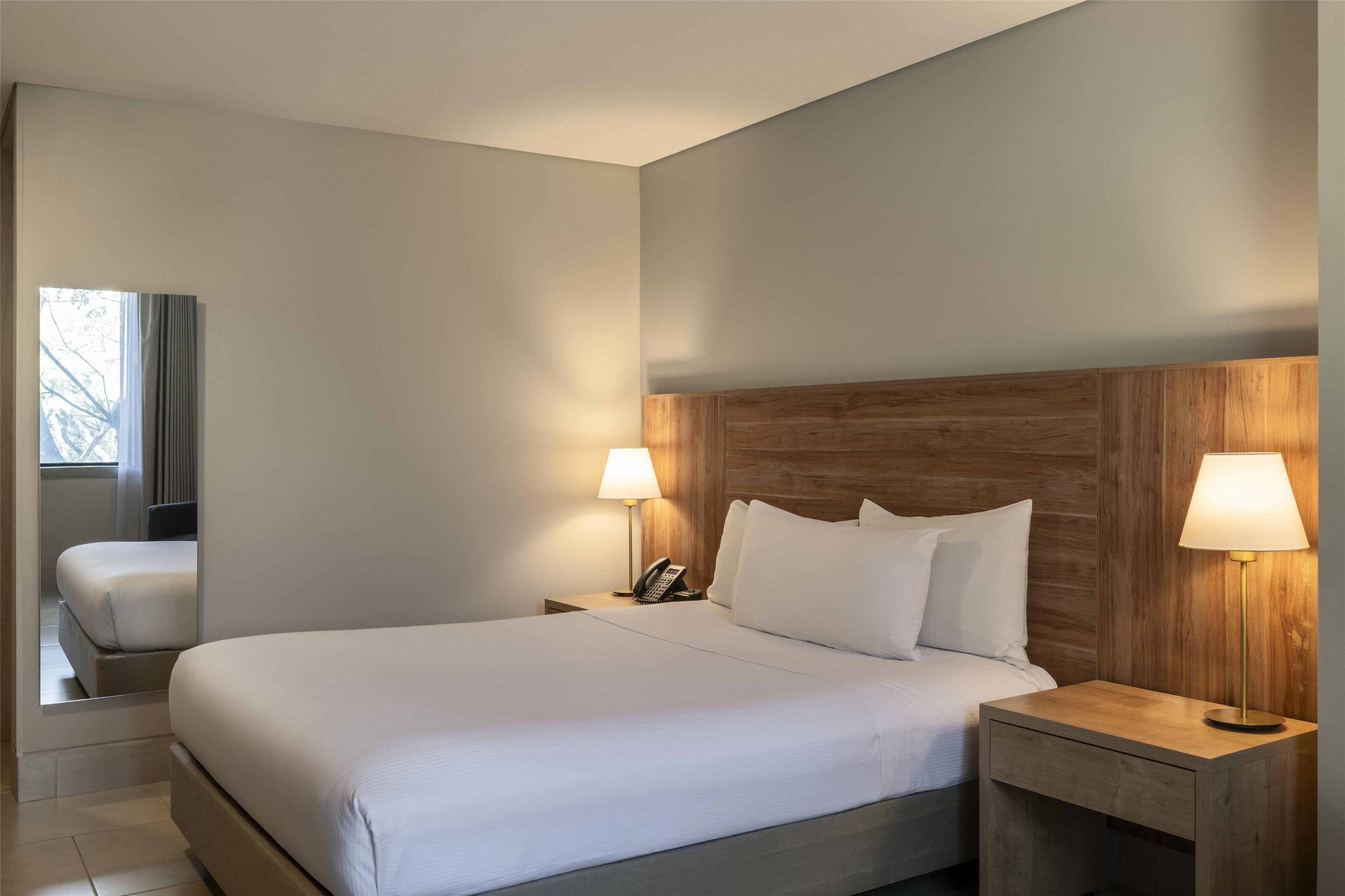 Double Queen Size Bed