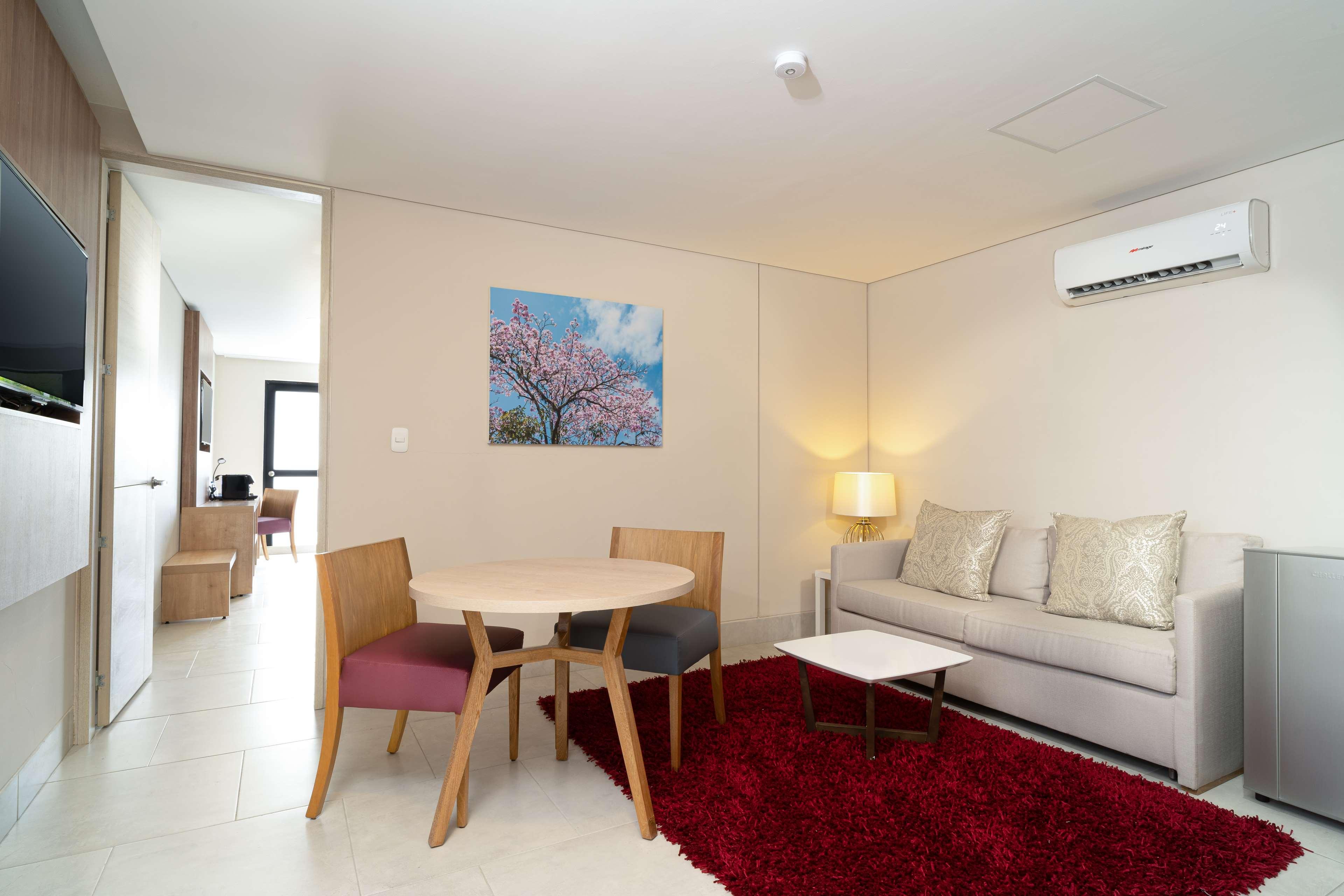 Double King Bed One Bedroom 