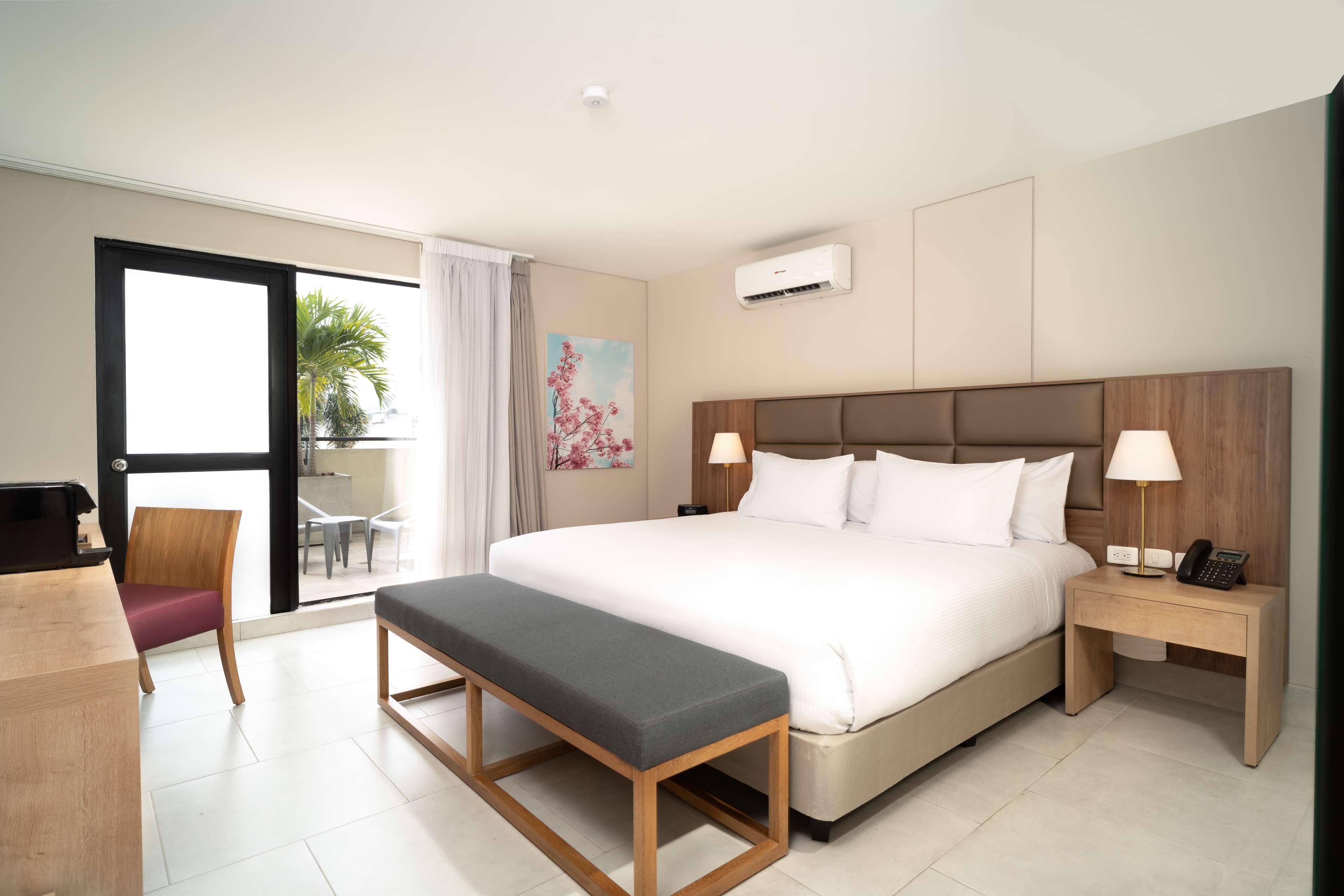 Double King Bed One Bedroom 