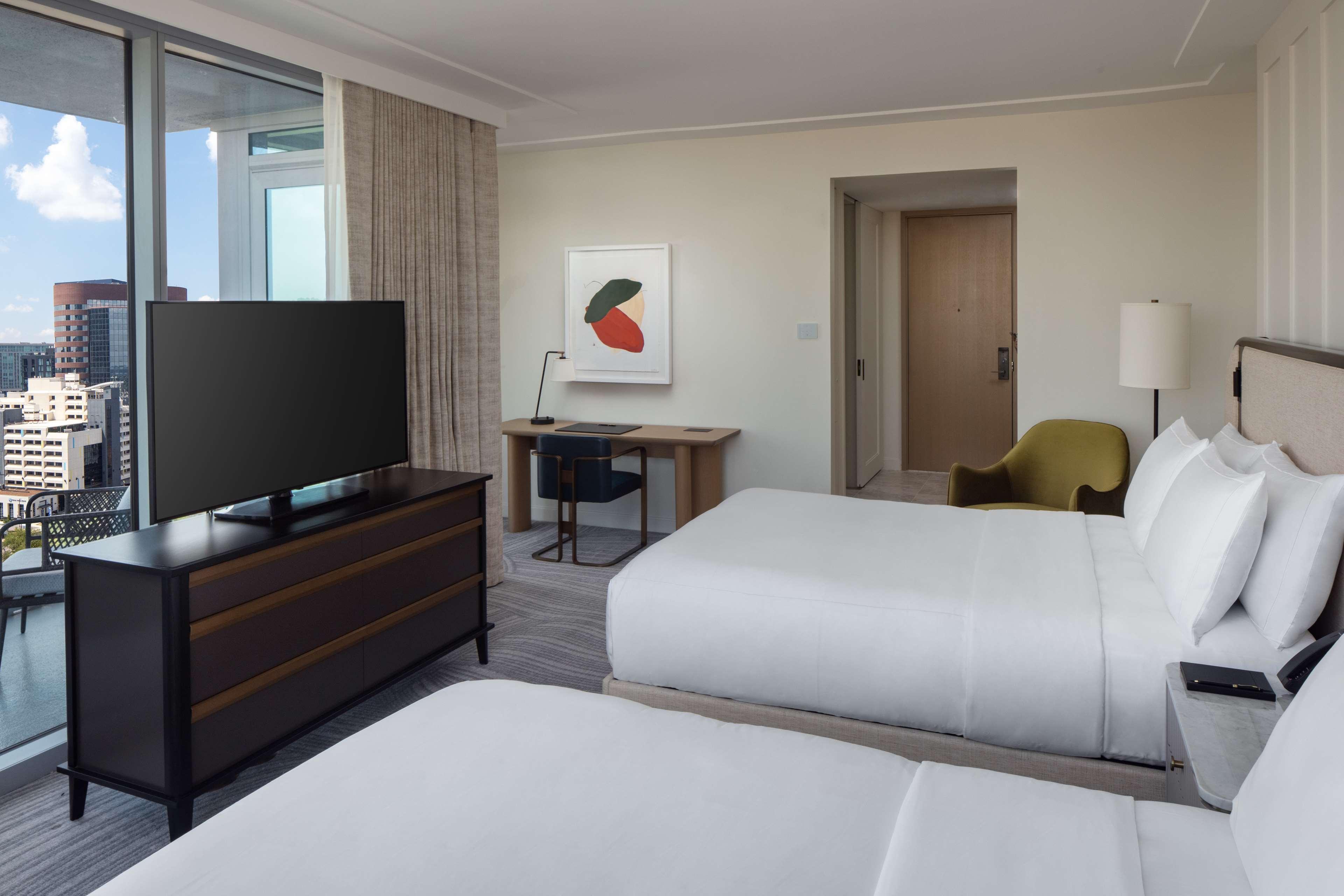 Suite Two Queen Beds