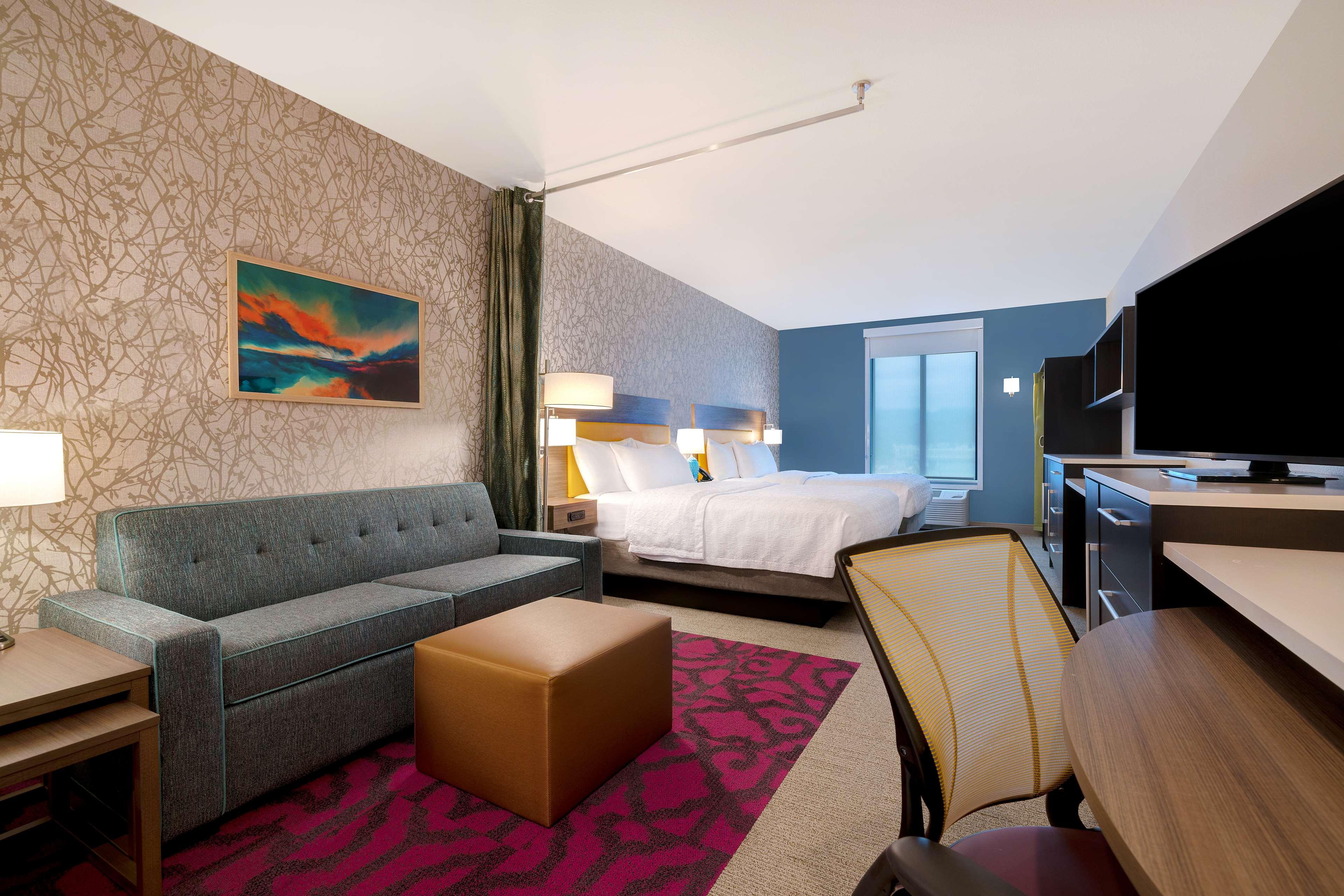 Studio Accessible-two Queen Beds