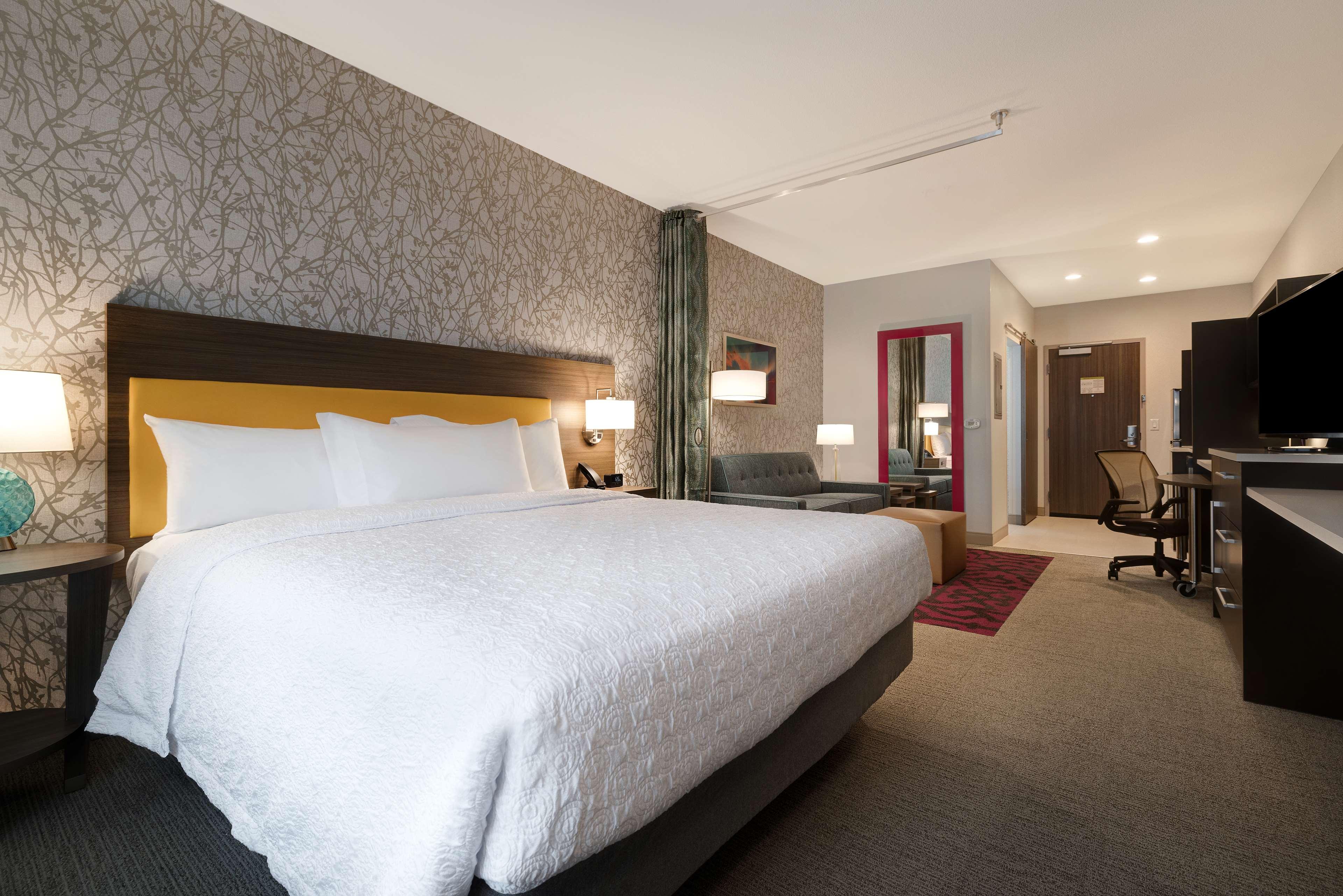 Studio King Size Bed