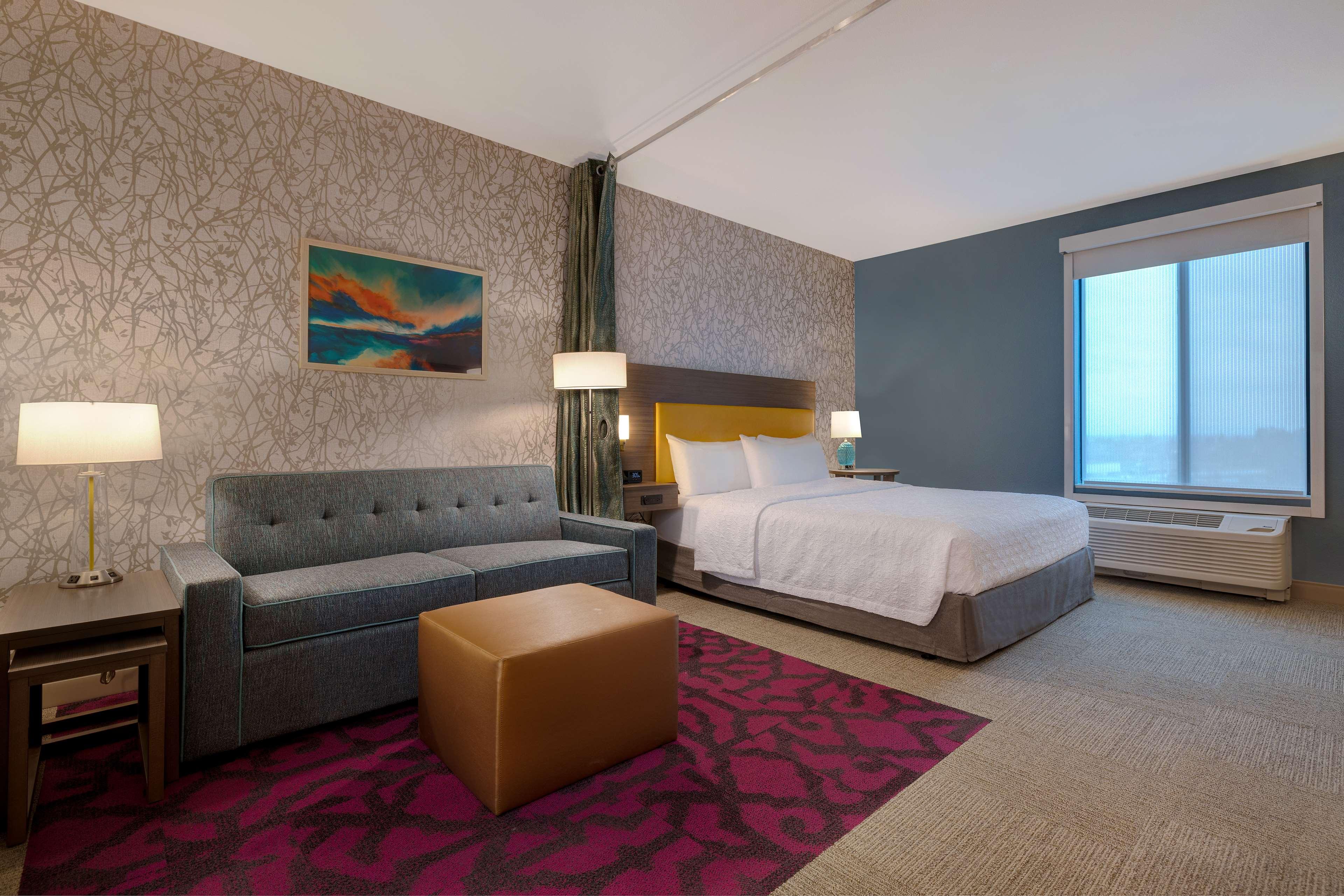 Studio King Size Bed