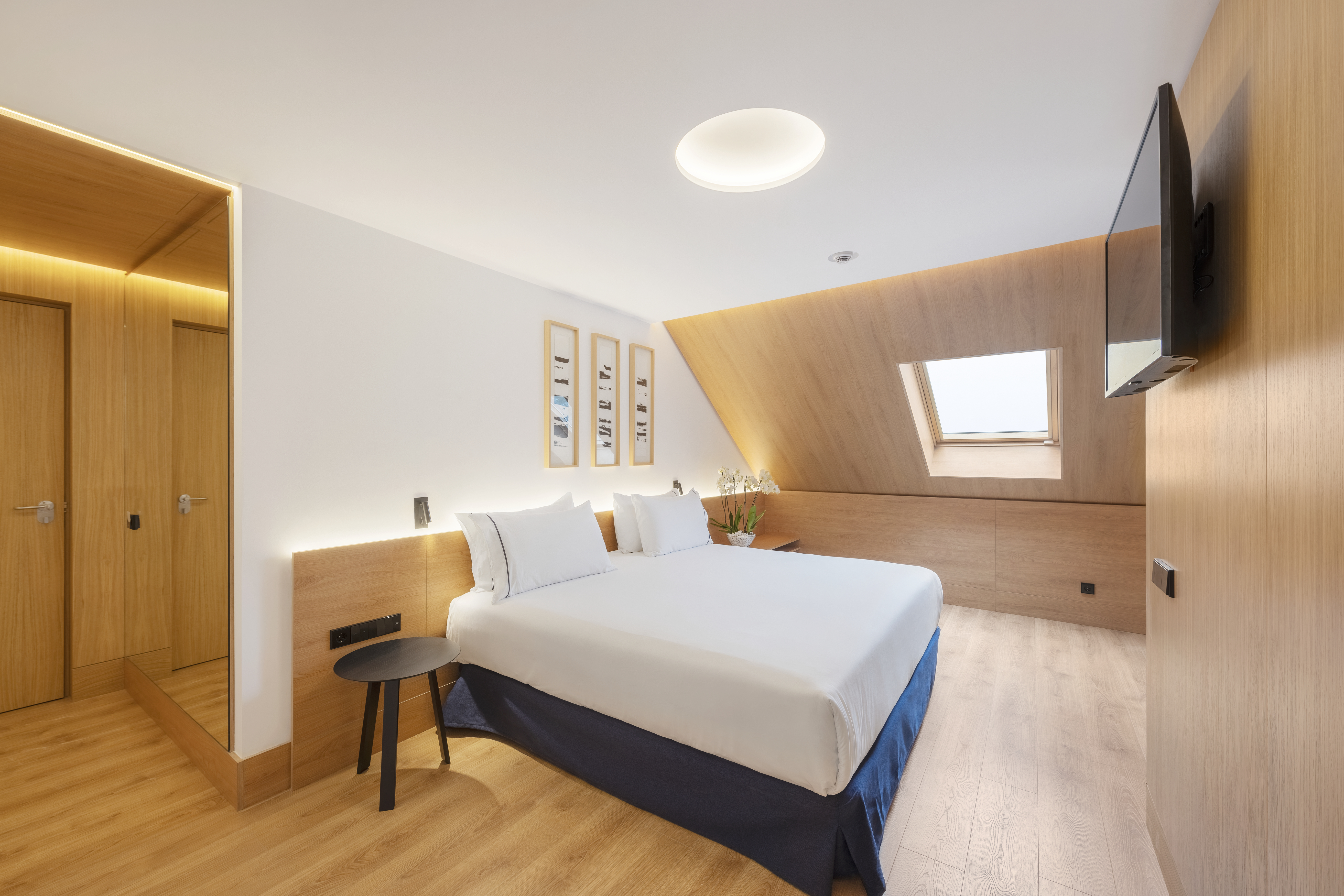 Double or Twin Superior