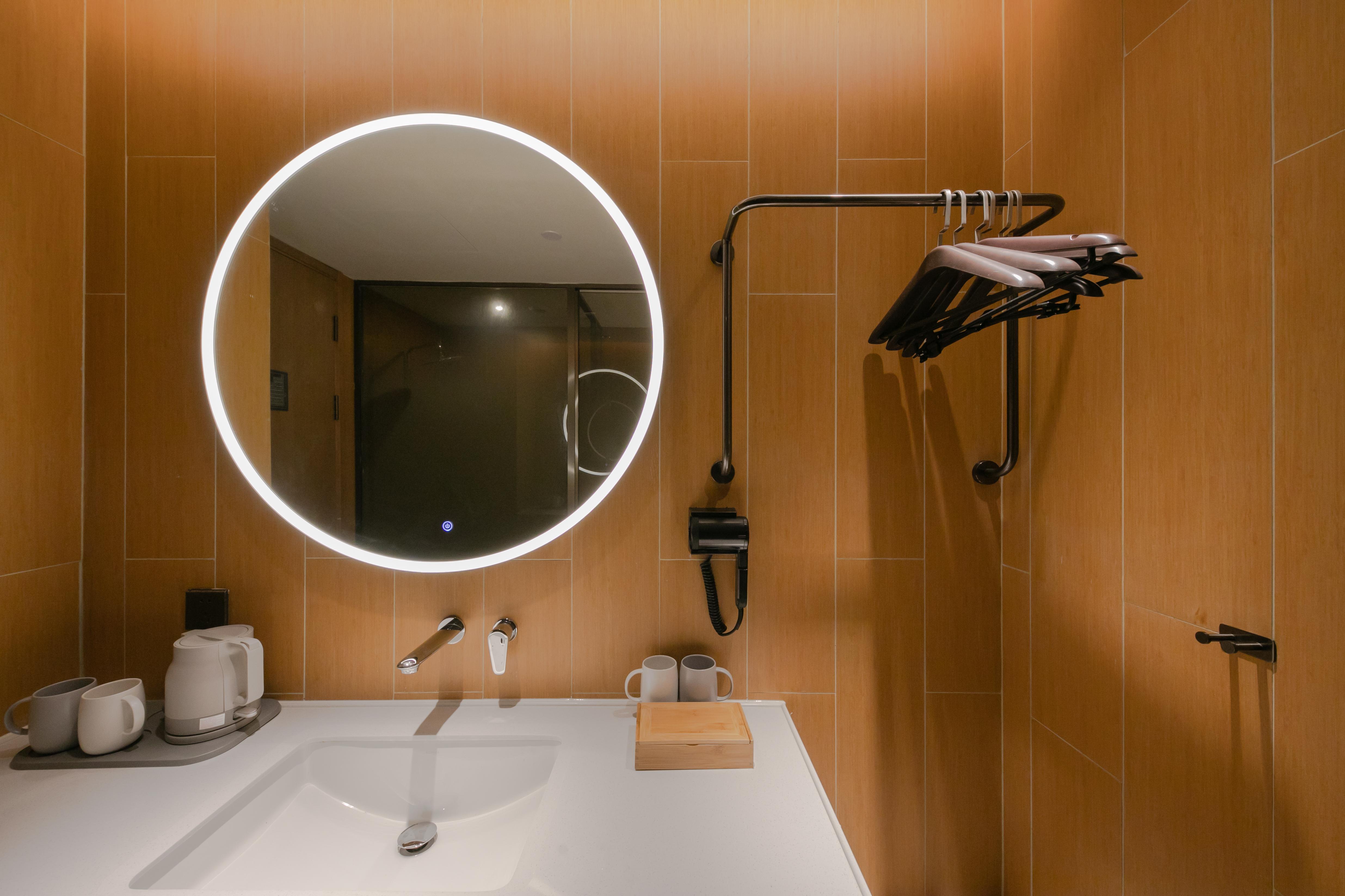 Double Inner-superior