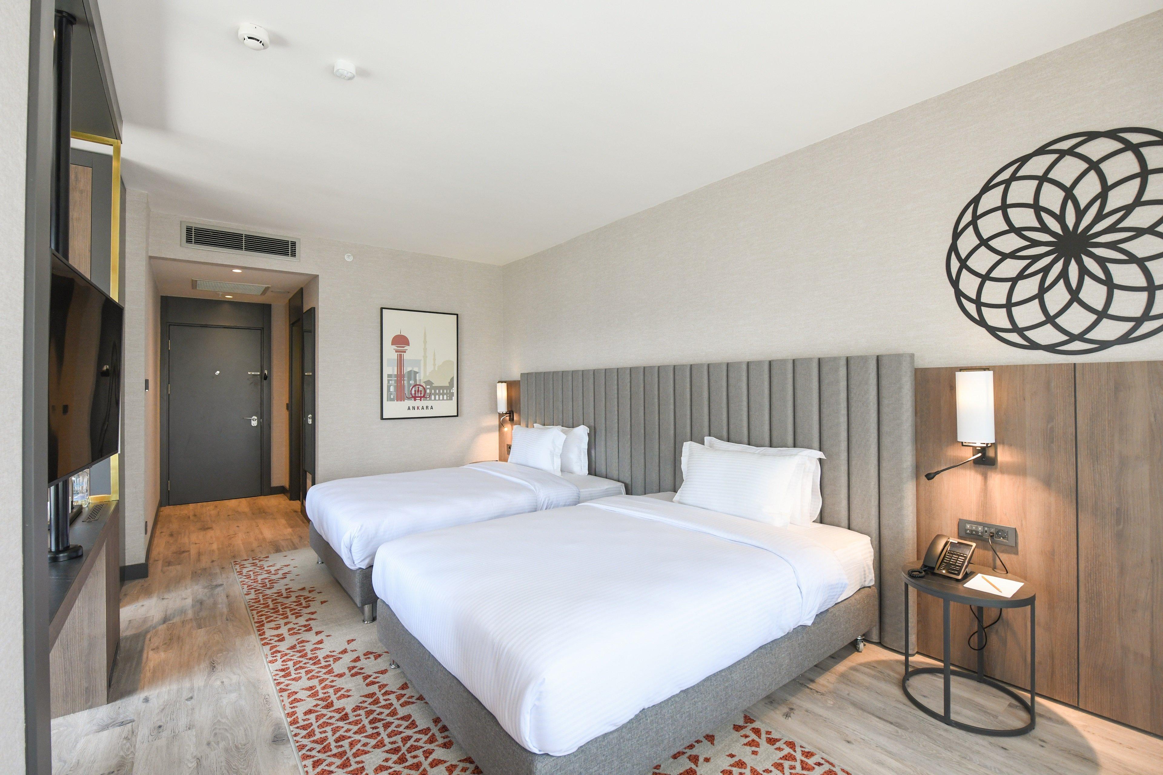 Twin Two Queen Beds Non Smoking