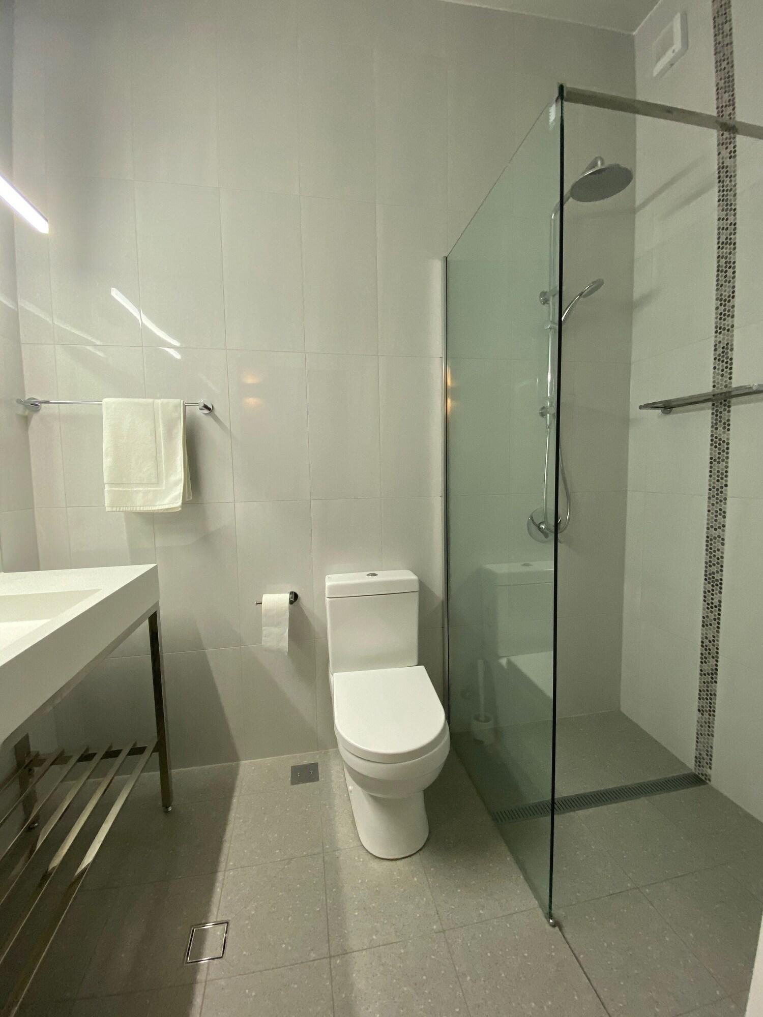 Double Queen Size Bed