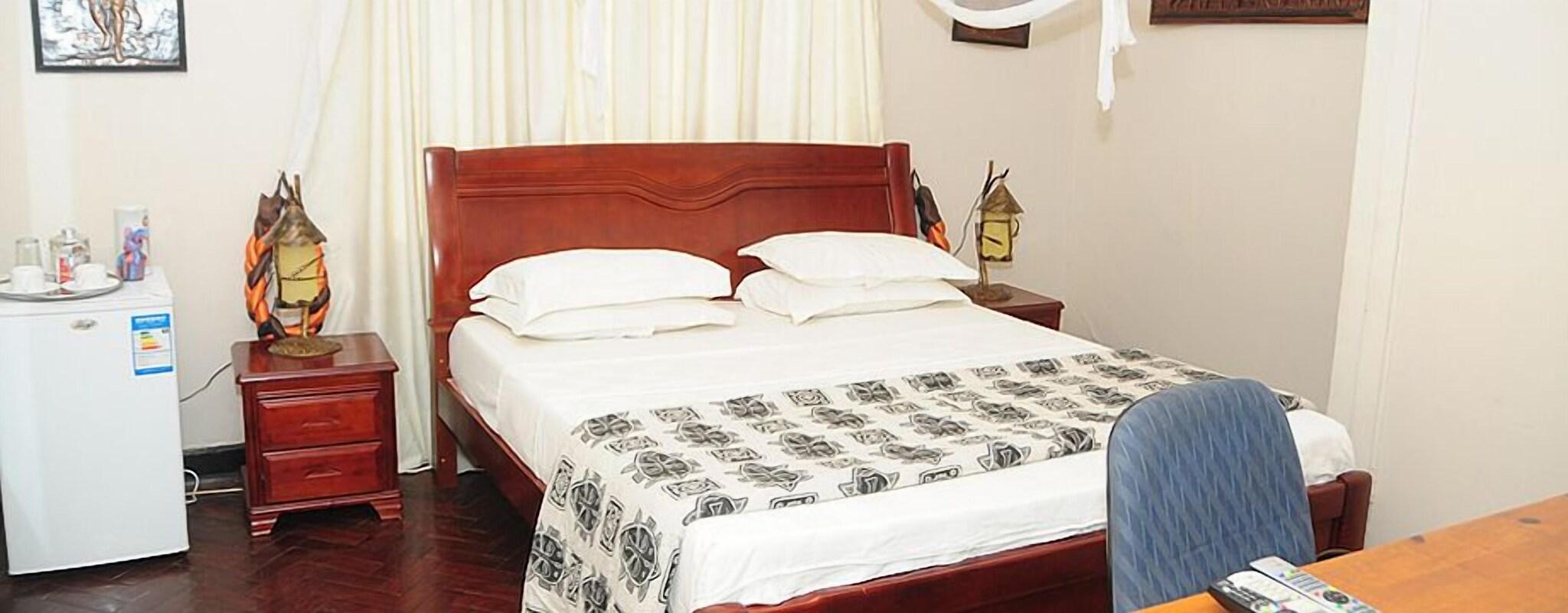 Double Deluxe King Bed