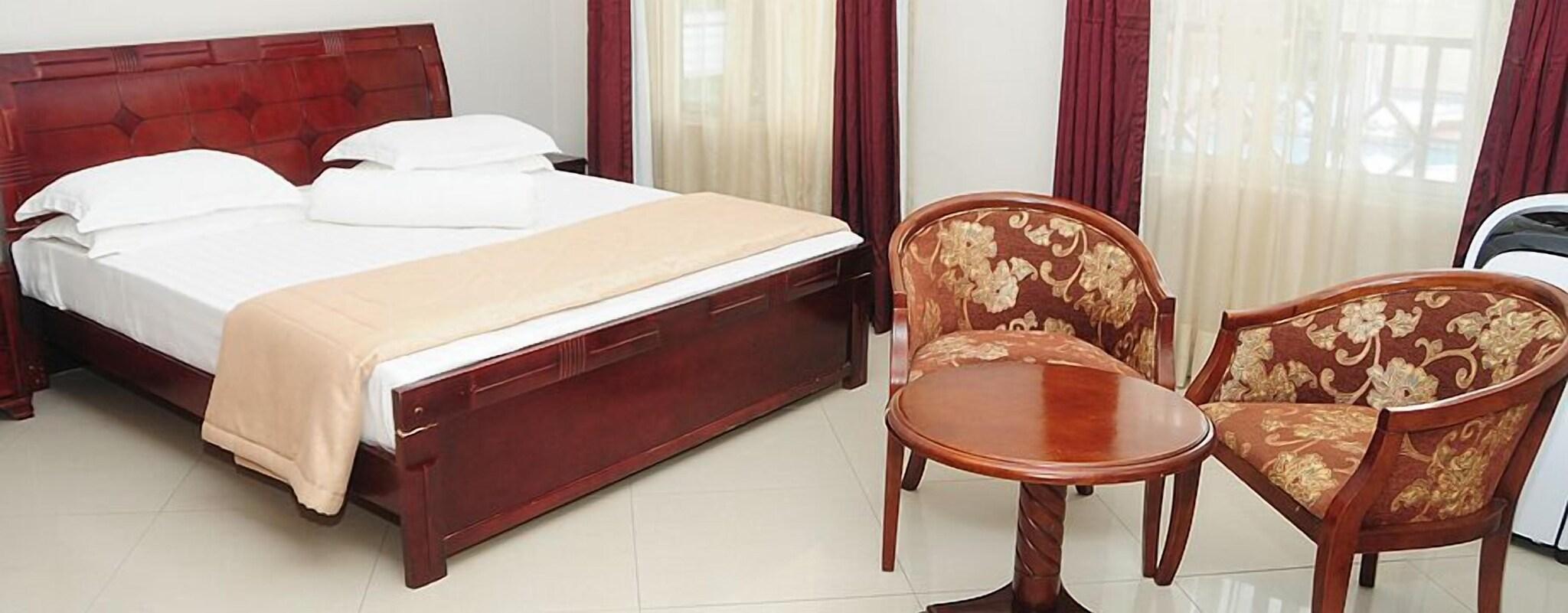 Double Deluxe King Bed