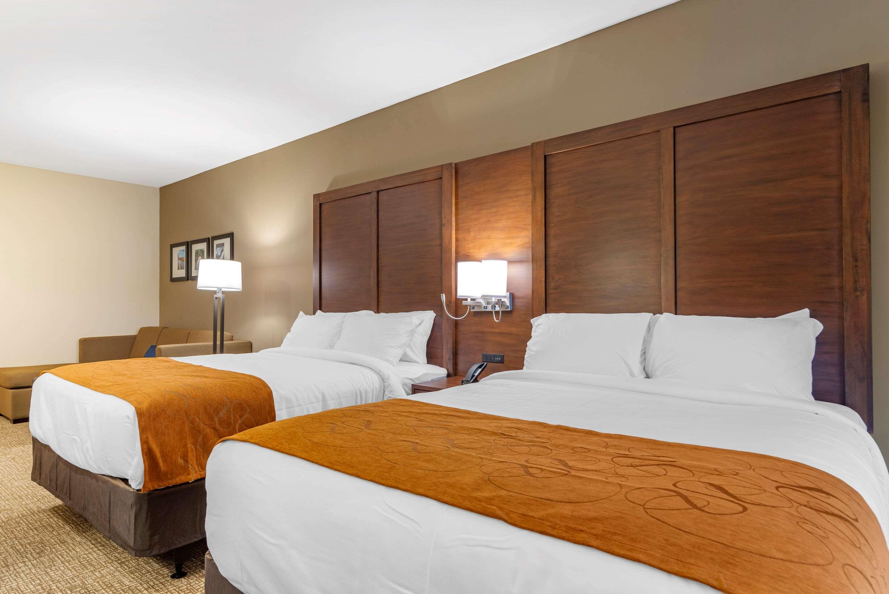 Suite Accessible-two Queen Beds